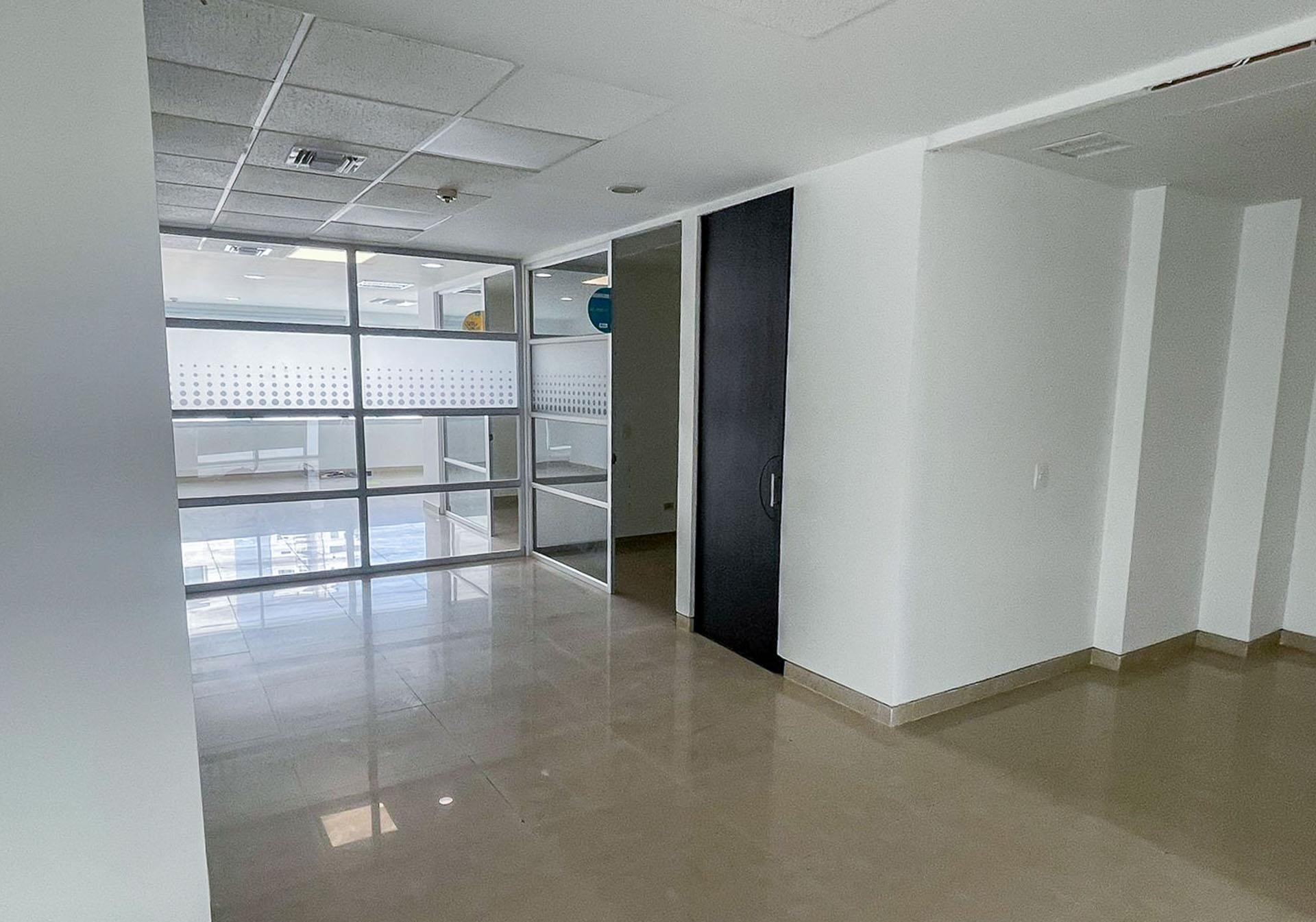 Oficina en venta y arriendo Cartagena