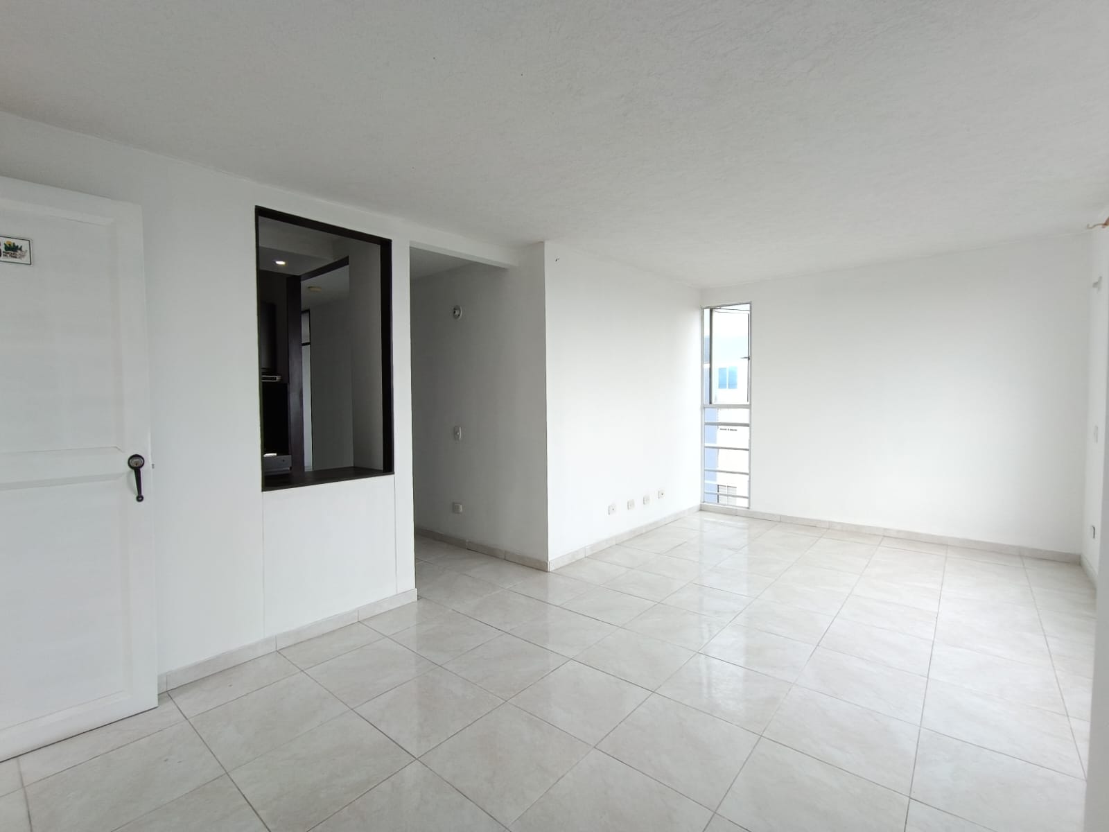 APARTAMENTO PARA VENTA EN EL BARRIO LA ESTANCIA - YUMBO-VALLE.