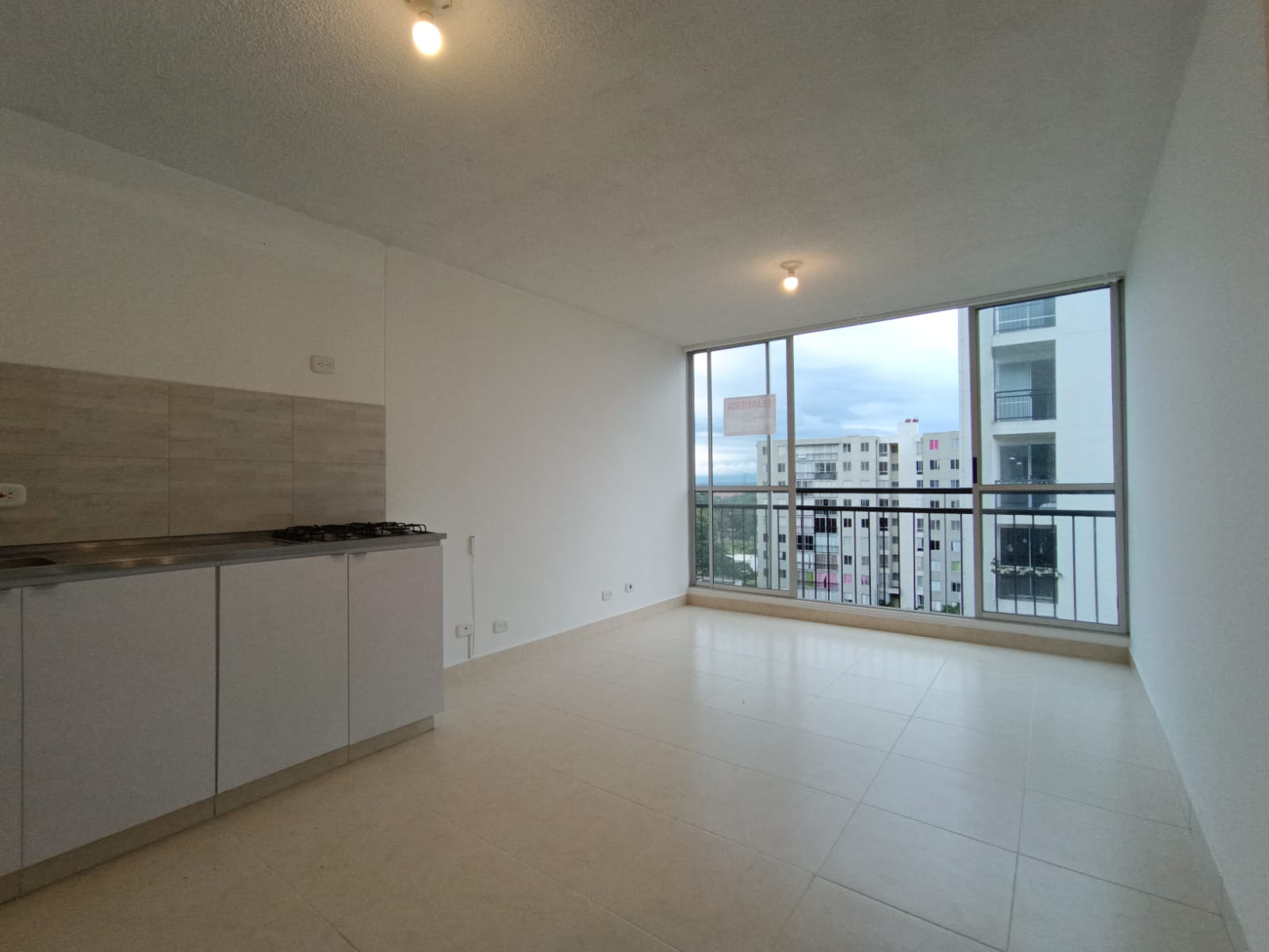 APARTAMENTO ARRIENDO EN LA UNIDAD BARCHARA-CIUDAD GUABINAS