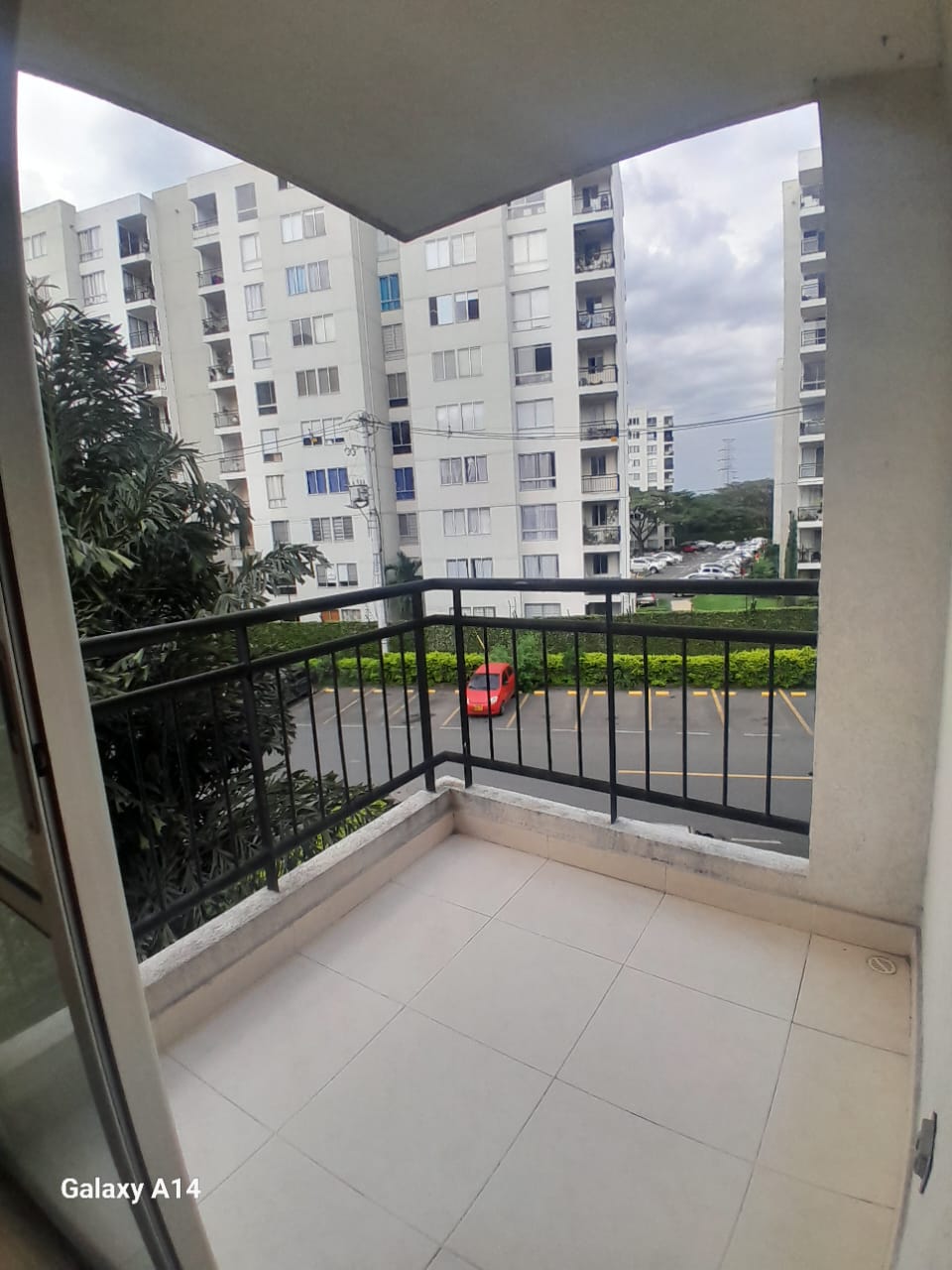 VENTA DE  APARTAMENTO EN  YUMBO CIUDAD GUABINAS CR GUATAVITA