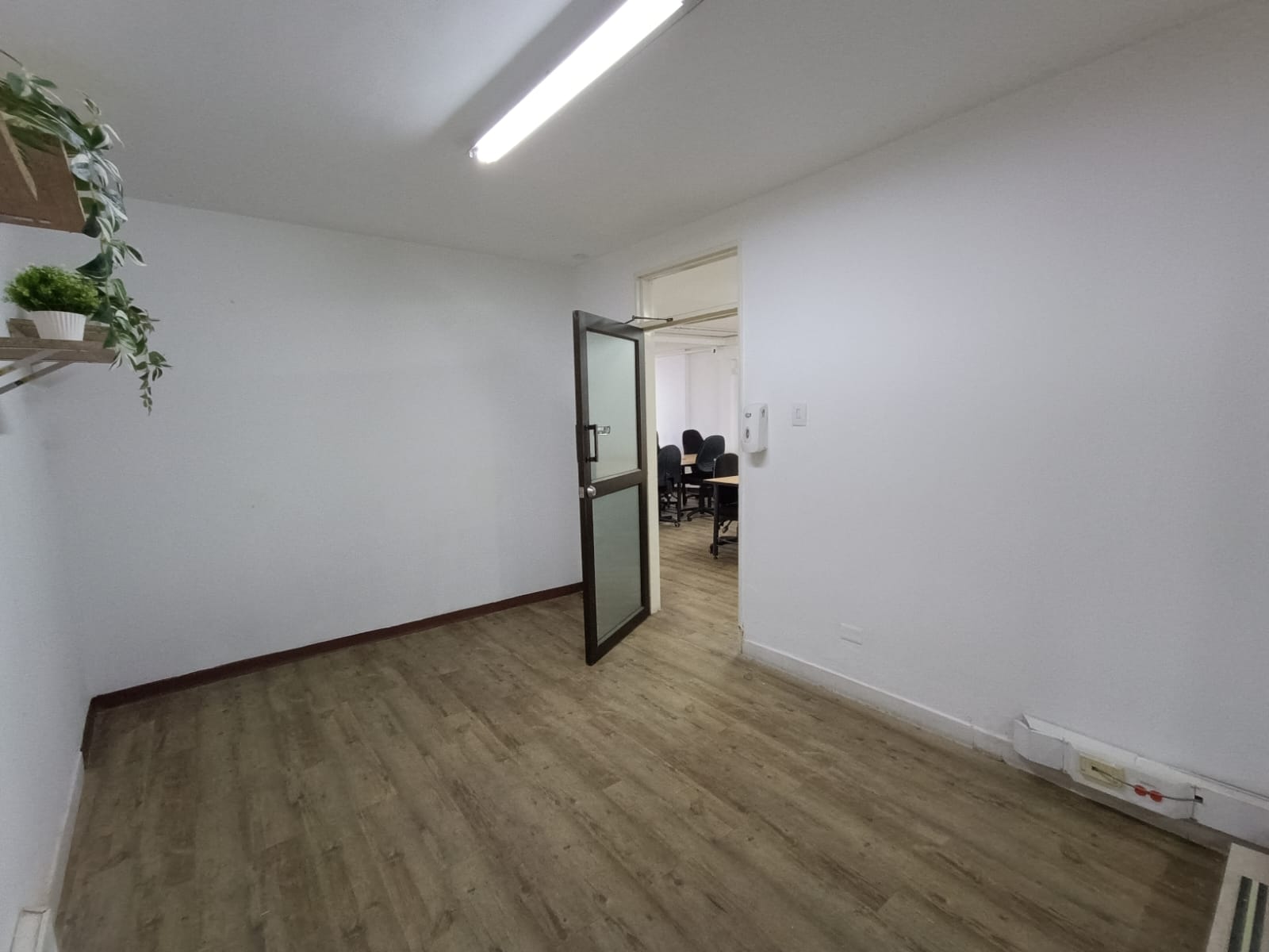 OFICINA PARA ARRIENDO EN EL BARRIO LA FLORA PARA CALL CENTER