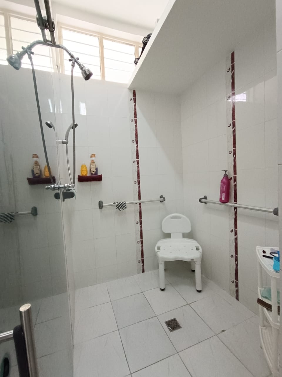VENDO CASA PARA INVERSION EN EL BARRIO OBRERO - PALMIRA-VALLE.