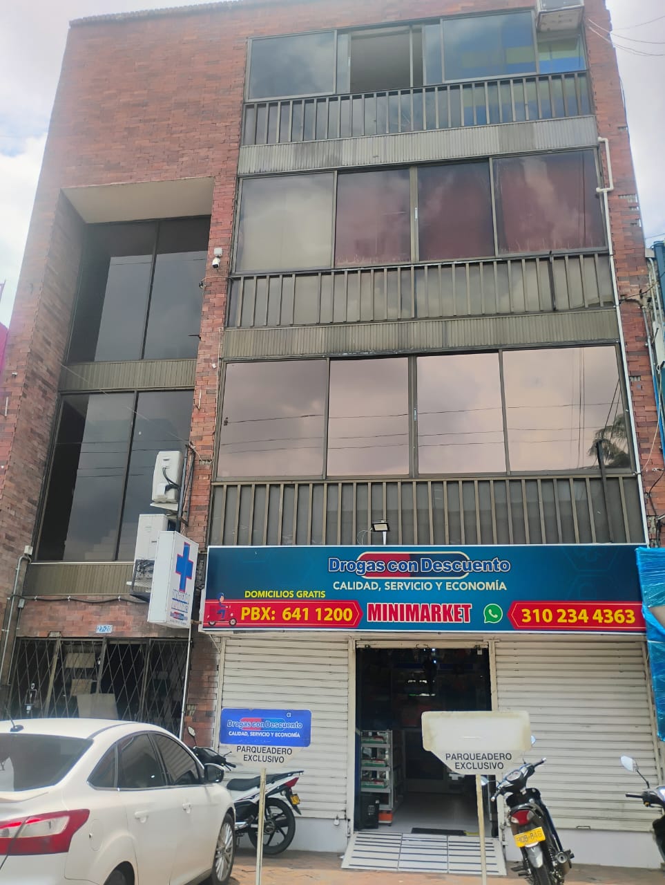 ARRIENDO LOCAL COMERCIAL AL SUR DE CALI BARRIO EL CEDRO