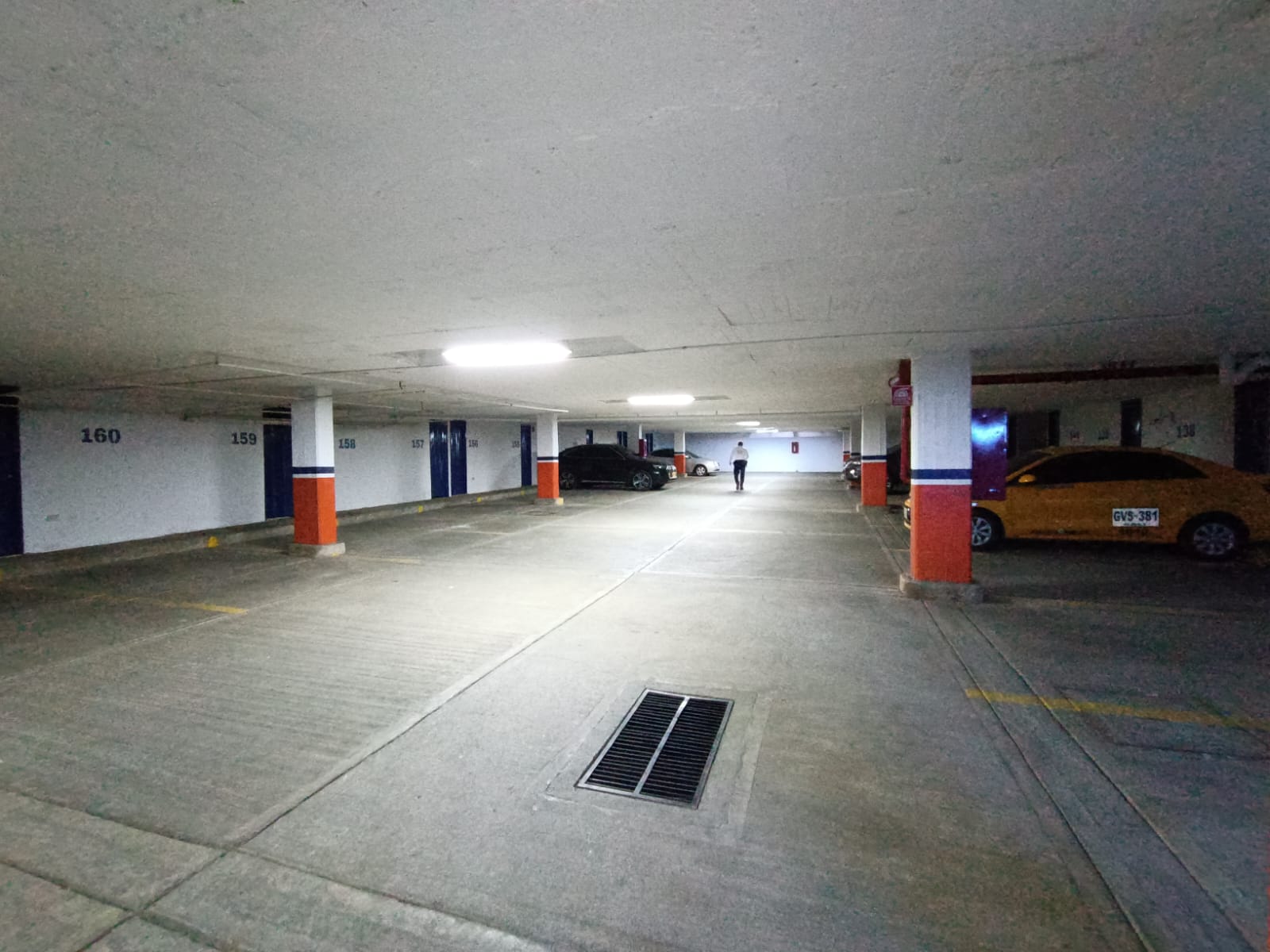 ARRIENDO APARTAMENTO AL NORTE DE CALI - EDIFICIO CARBONERO