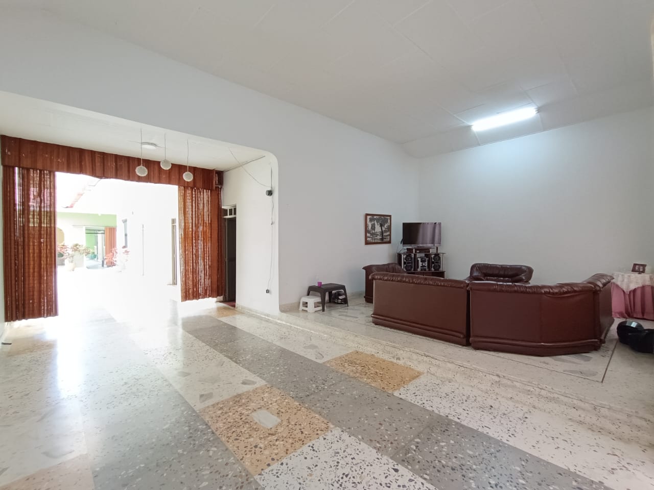 VENDO CASA PARA INVERSION EN EL BARRIO OBRERO - PALMIRA-VALLE.