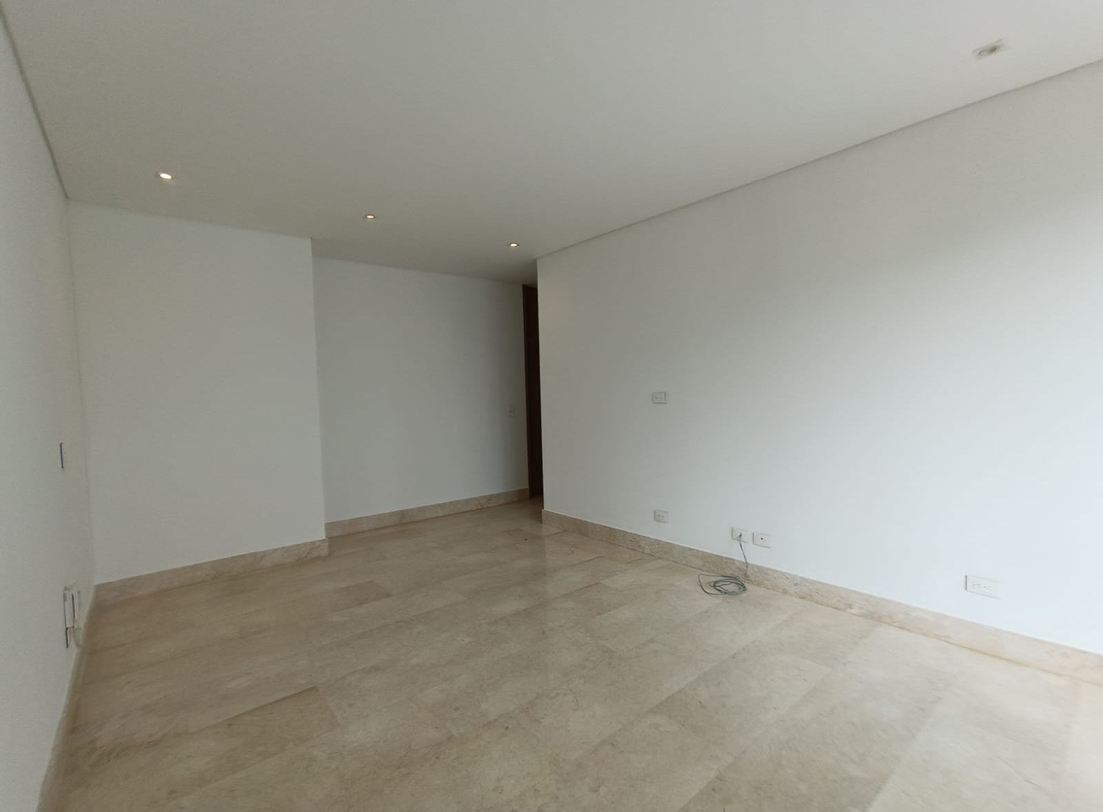 ARRIENDO APARTAMENTO EN SAINT-PATRICK TOWERS, NORMANDIA -CALI