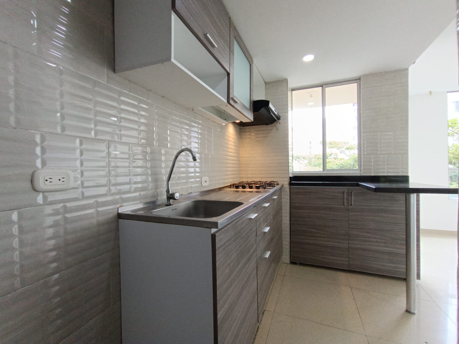 ARRIENDO APARTAMENTO EN CIUDAD GUABINAS - CR SALENTO