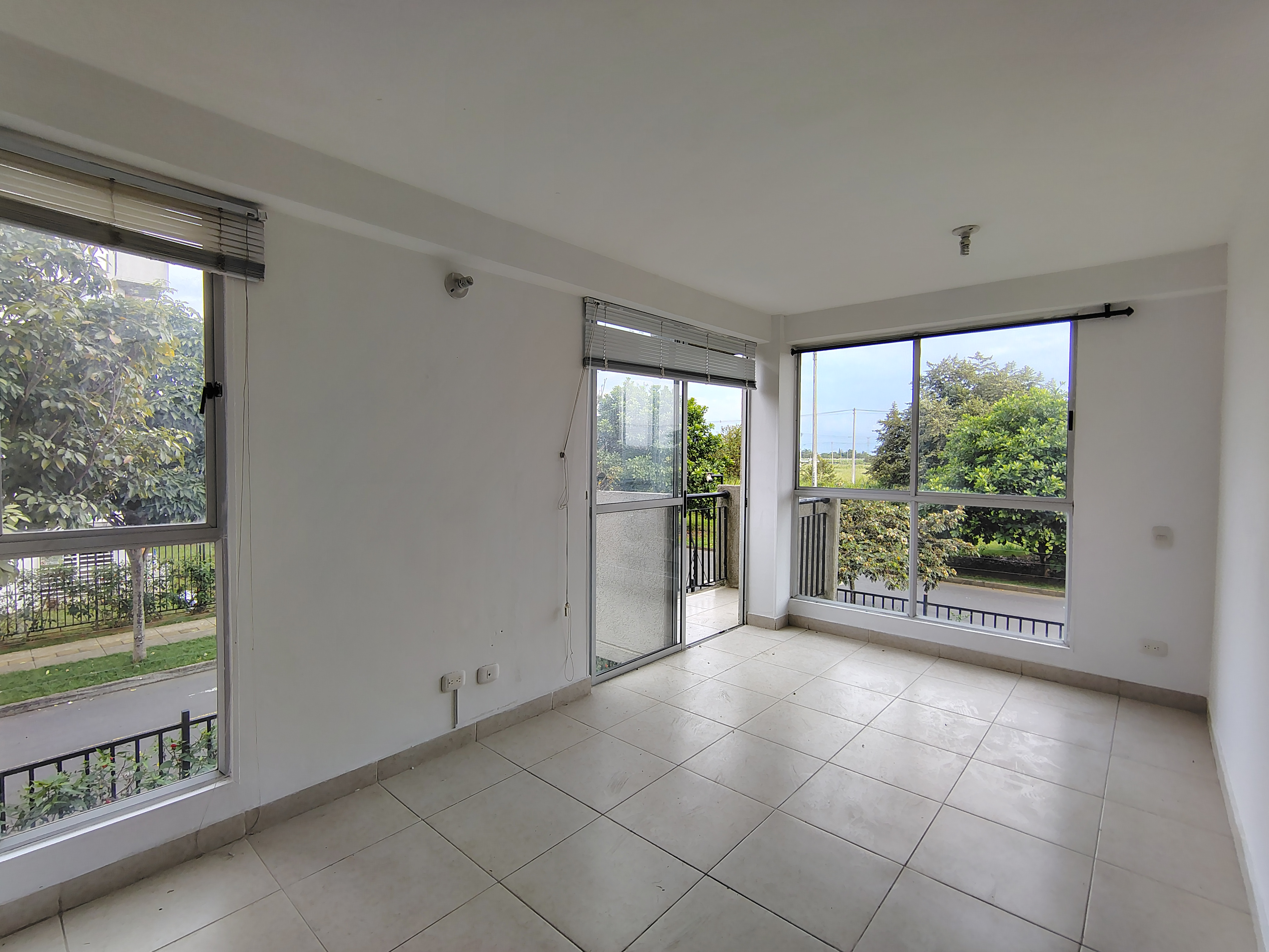 APARTAMENTO EN ARRIENDO Y VENTA   CIUDAD MELÉNDEZ, CALI