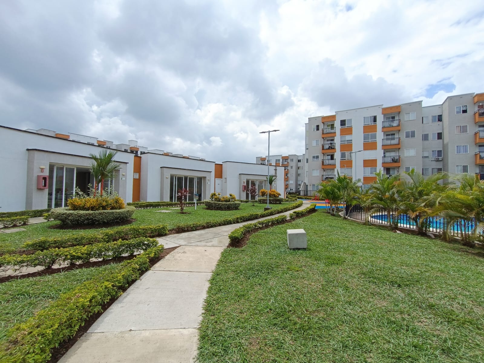 APARTAMENTO PARA ARRIENDO EN CAMINOS DE PANGOLA