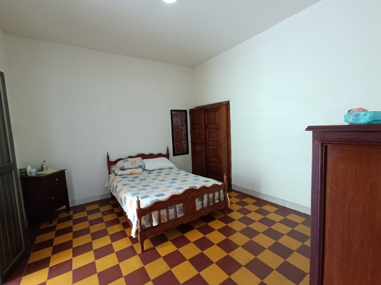VENDO CASA PARA INVERSION EN EL BARRIO OBRERO - PALMIRA-VALLE.