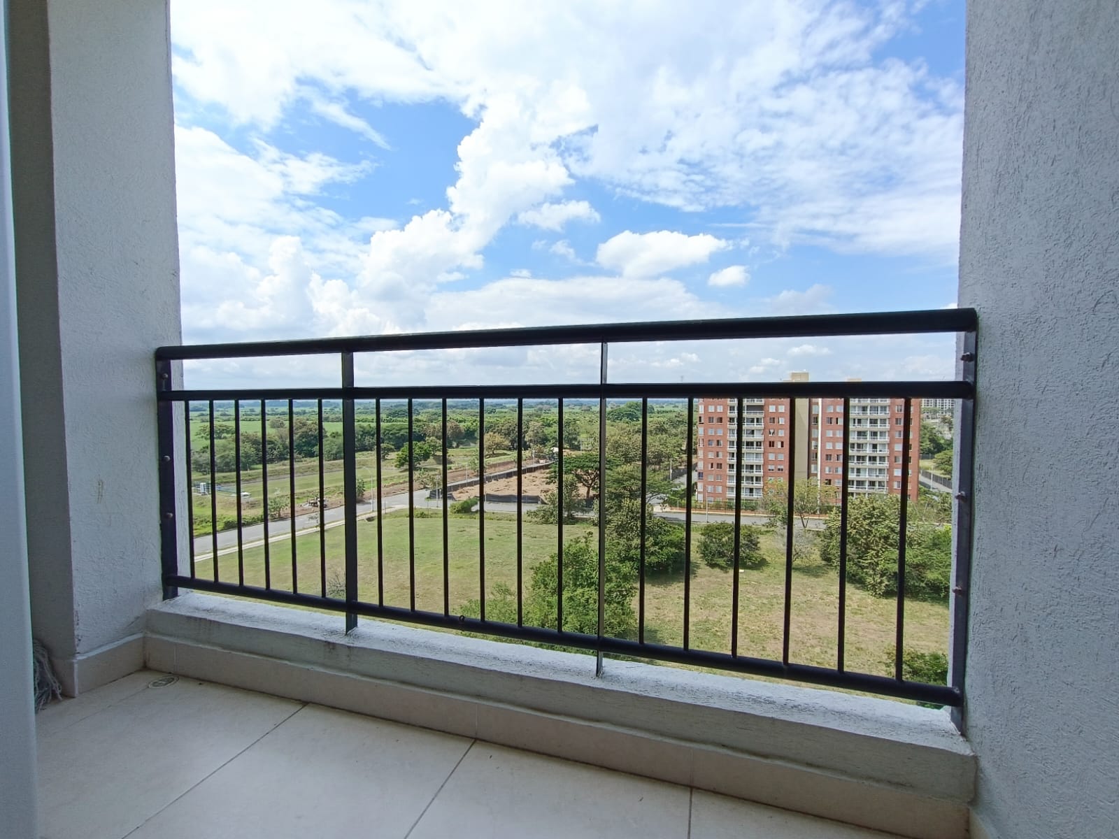 ARRIENDO APARTAMENTO AMOBLADO EN CACHIPAY - CALI
