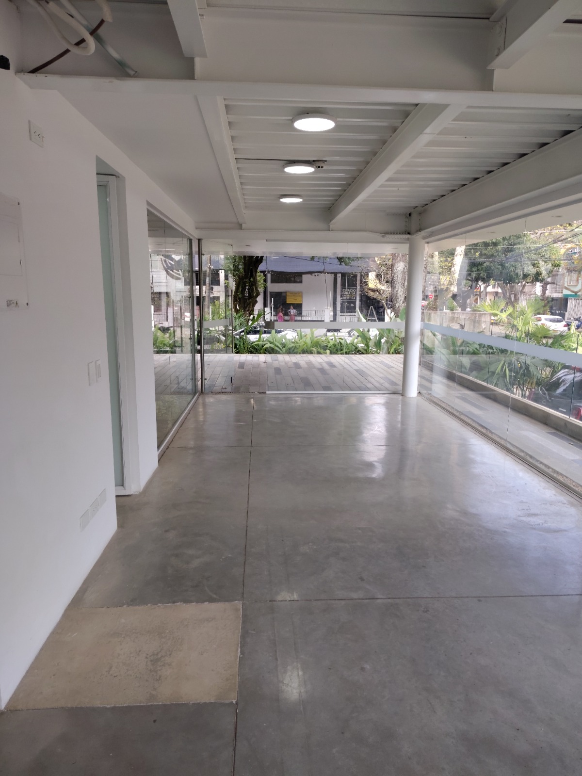 ARRIENDO CONSULTORIO EN SAN FERNANDO -CALI
