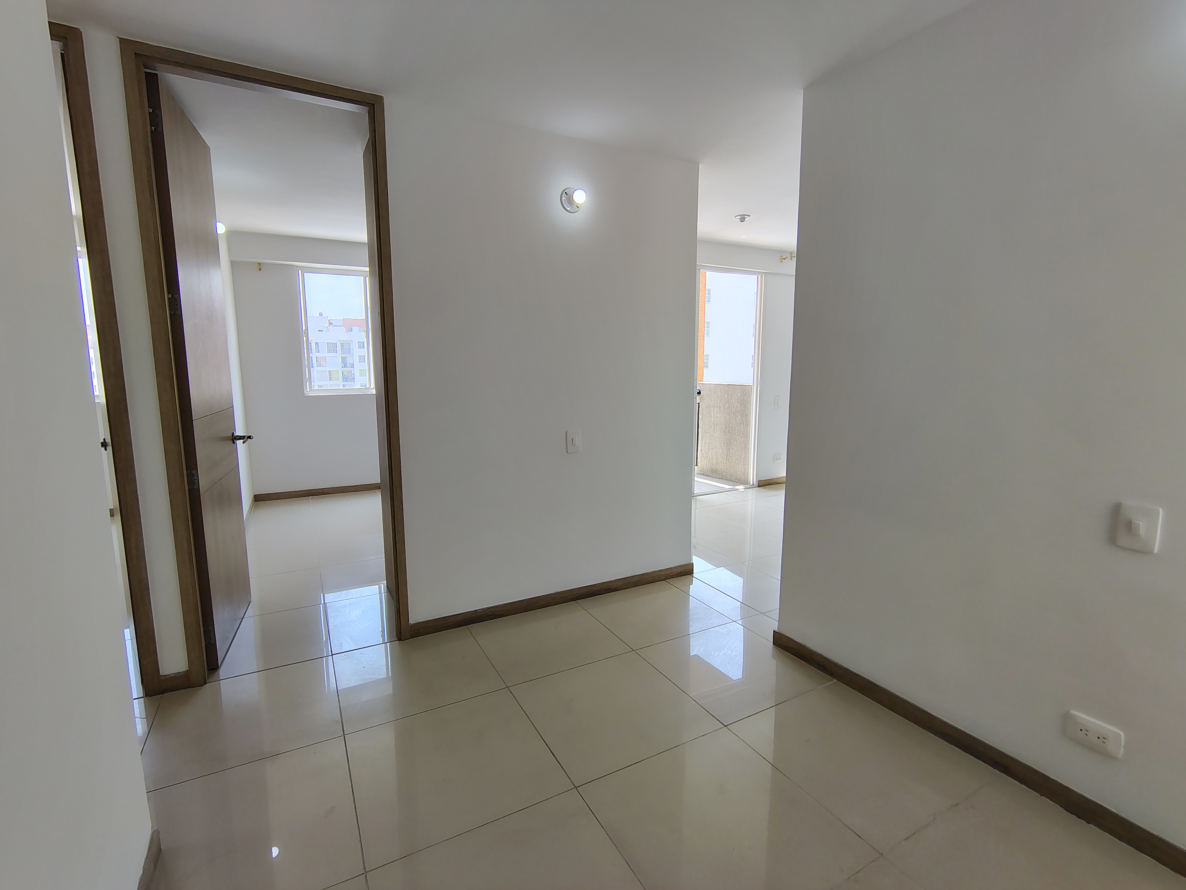 ARRIENDO APARTAMENTO AL SUR DE CALI BARRIO CIUDAD MELÉNDEZ