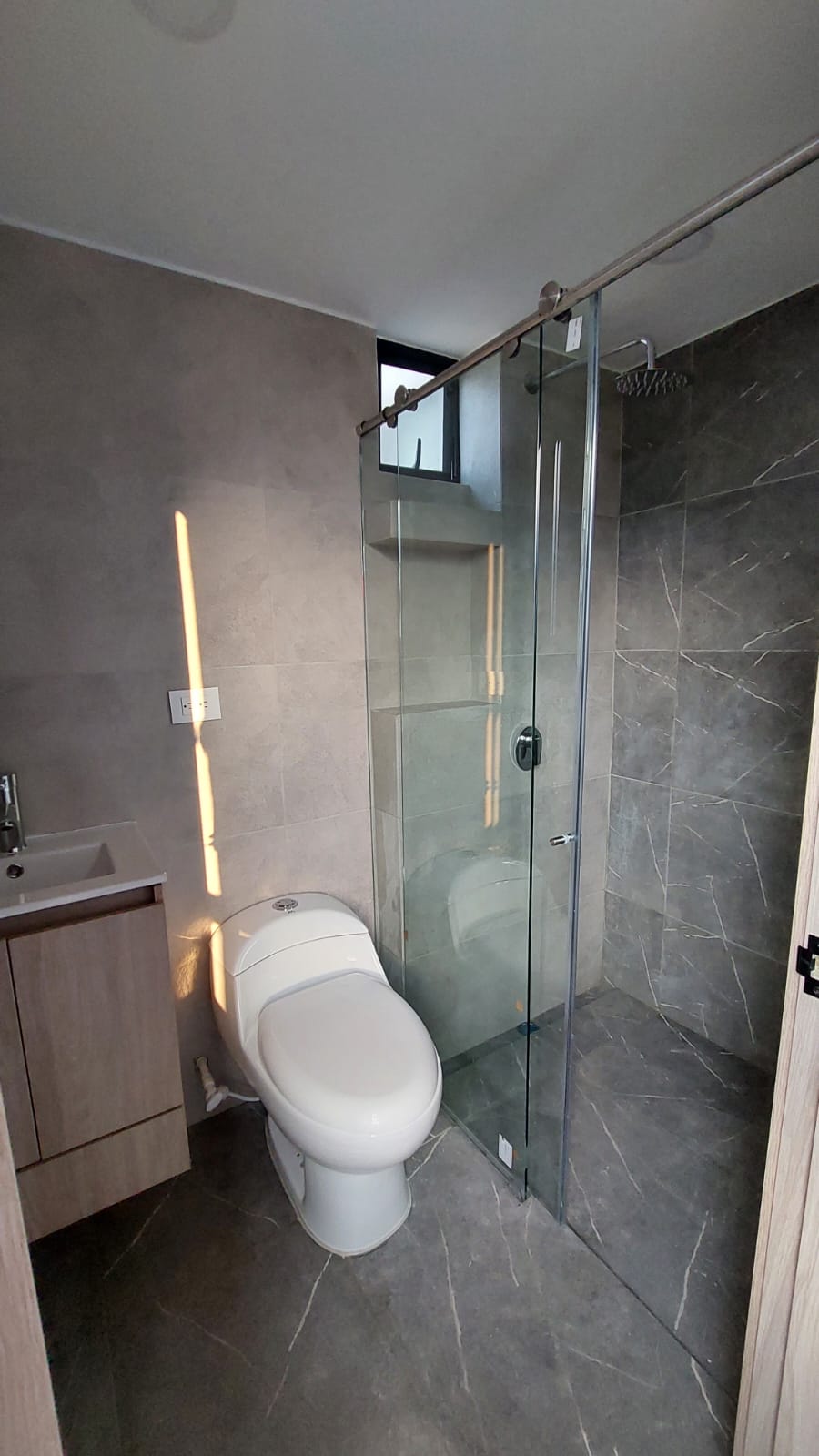 ARRIENDO APARTAMENTO EN JAMUNDI CR ALTEA