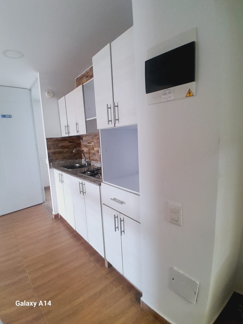 ARRIENDO APARTAMENTO EN JAMUNDI CR ARRAYANES