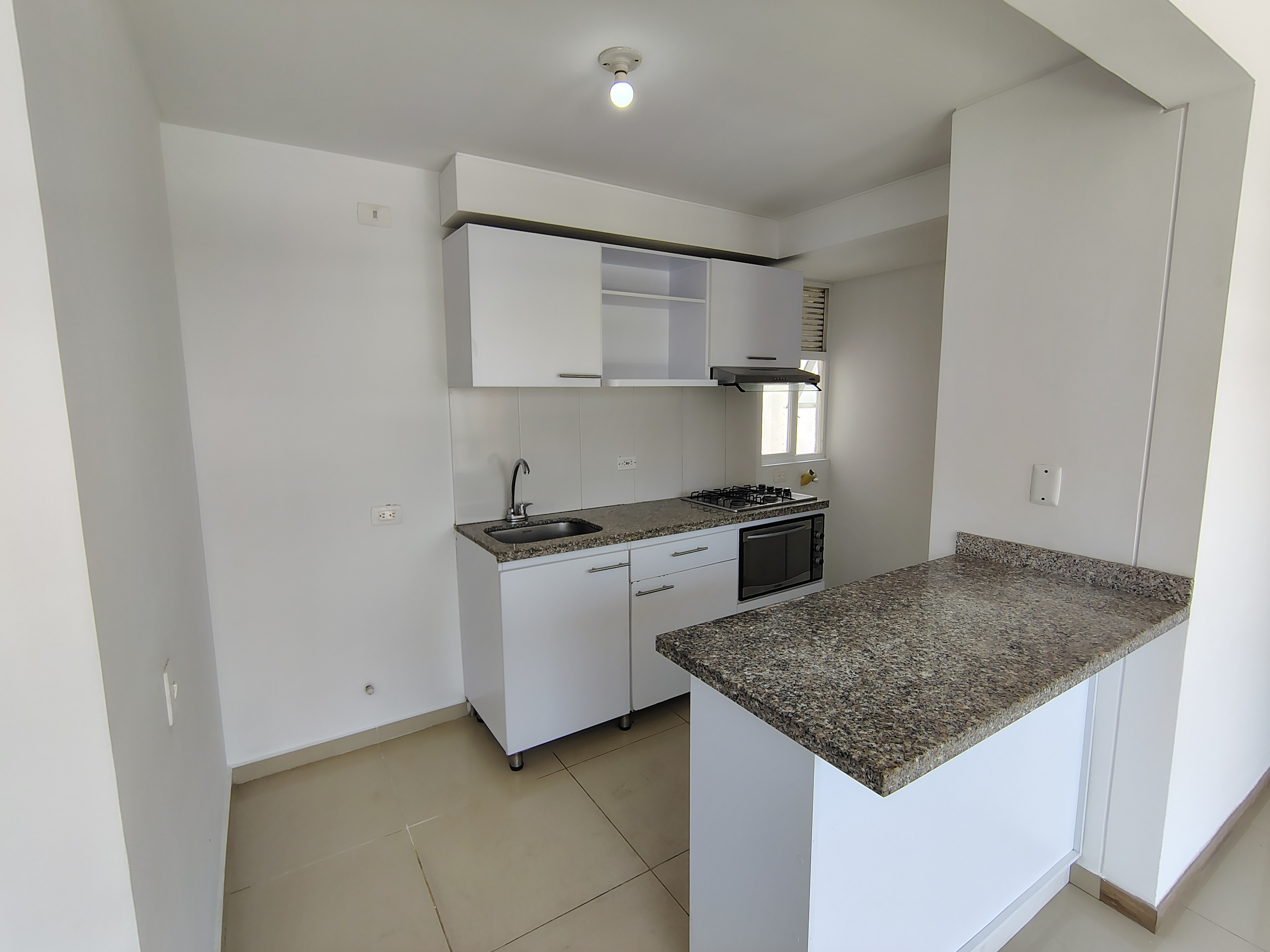 ARRIENDO APARTAMENTO AL SUR DE CALI BARRIO CIUDAD MELÉNDEZ