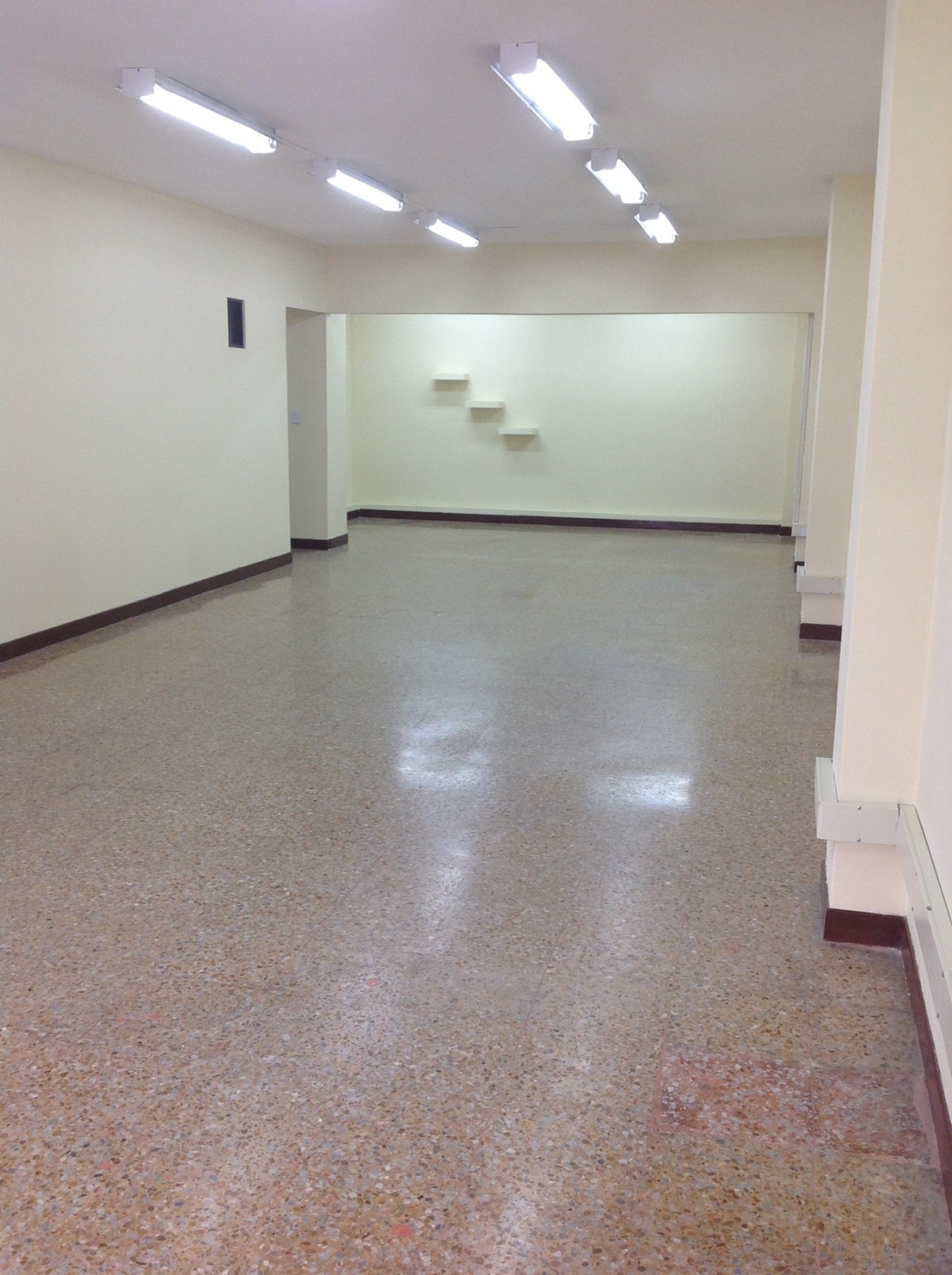 ARRIENDO LOCAL COMERCIAL AL SUR DE CALI BARRIO EL CEDRO