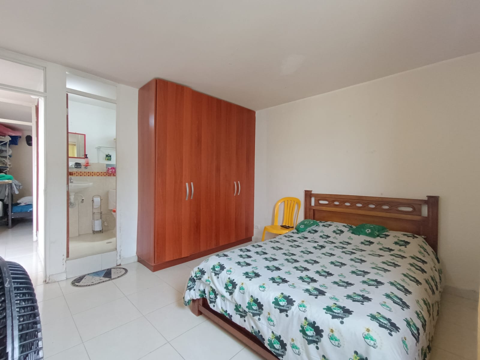 VENDO CASA ESQUINERA DE DOS PISOS CON LOCAL INDEPENDIENTE - JAMUNDI