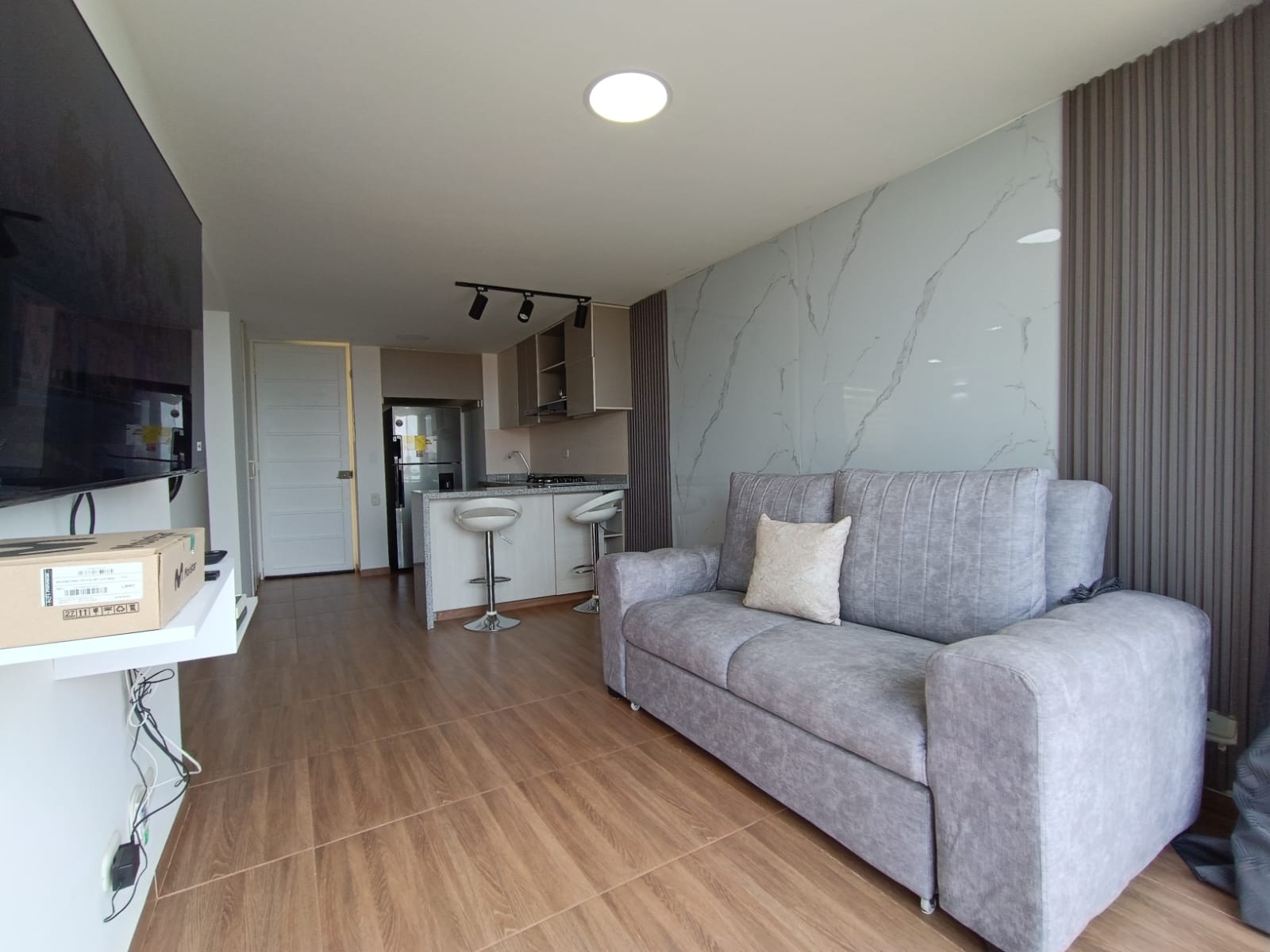 ARRIENDO APARTAMENTO AMOBLADO EN CACHIPAY - CALI