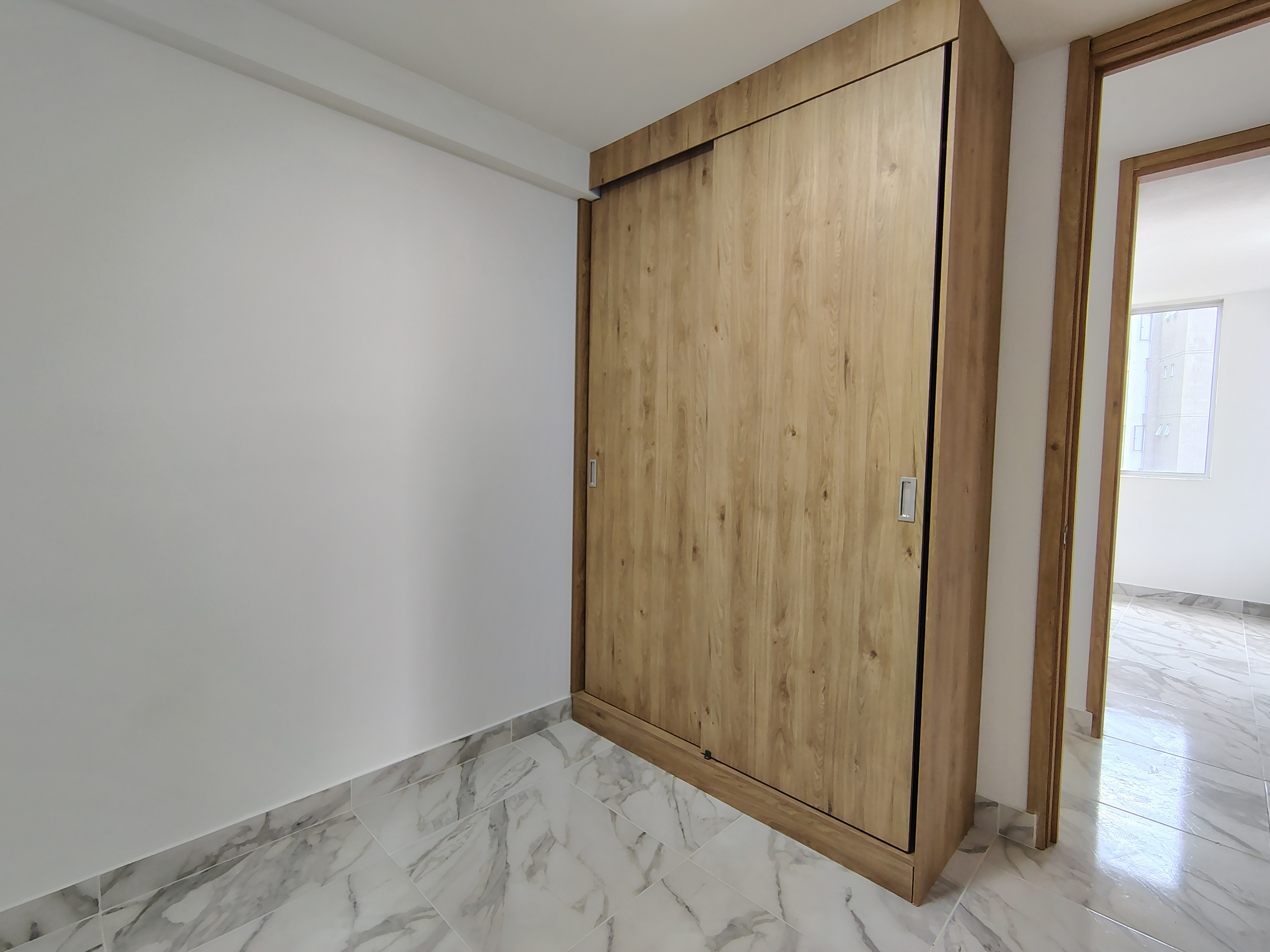 ARRIENDO APARTAMENTO  EN CIUDADELA MELENDEZ  CR CUARZO 1003