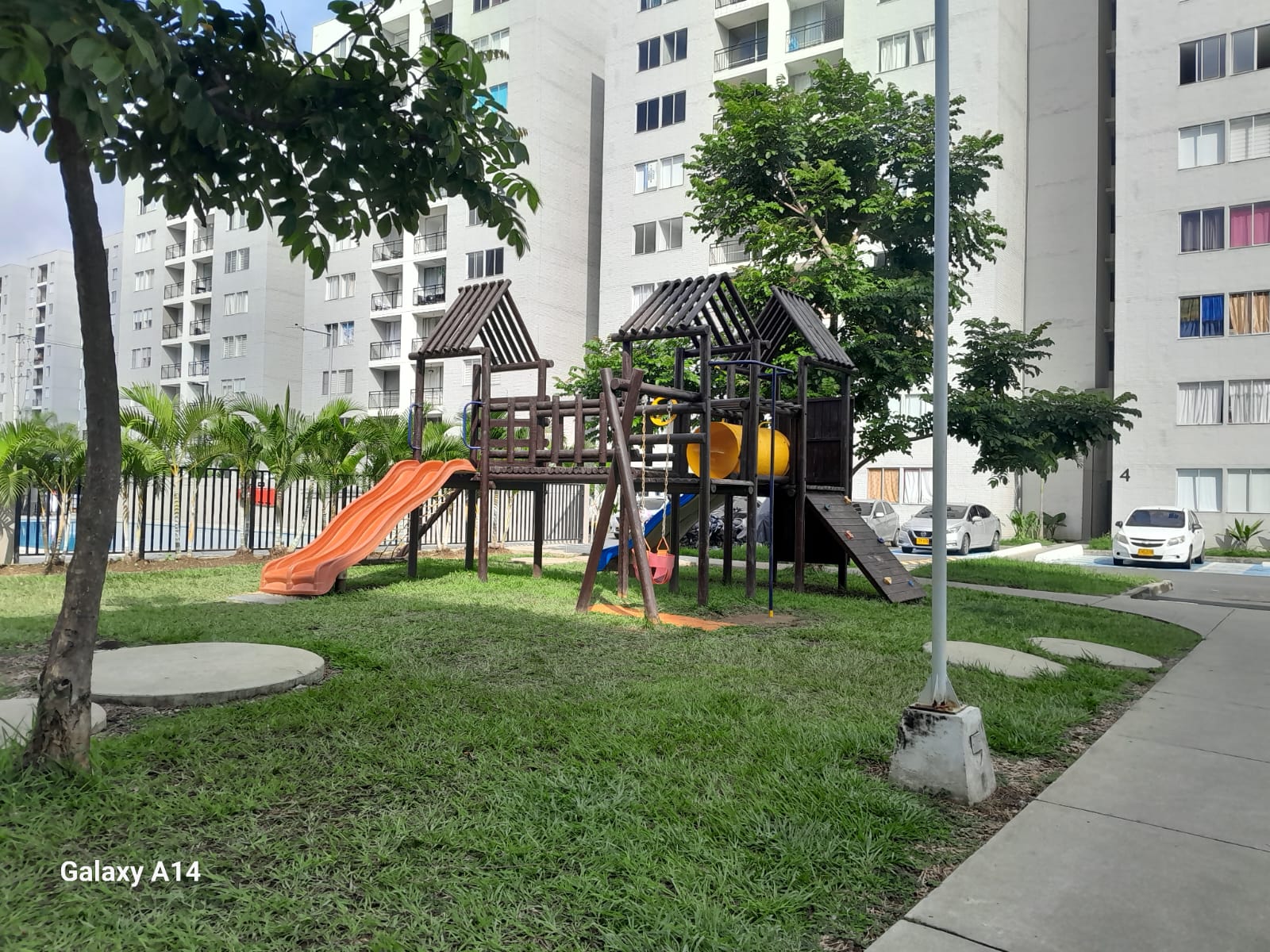 VENDO APARTAMENTO AL SUR DE CALI BARRIO BOCHALEMA