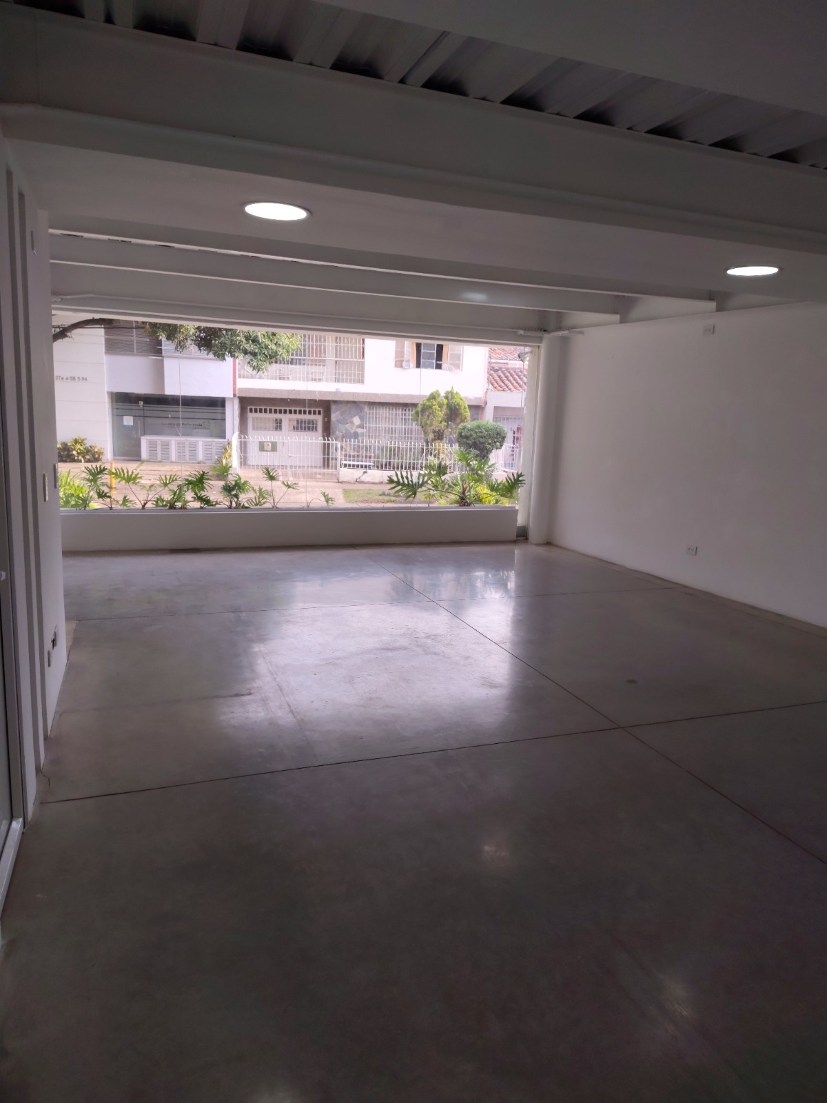 ARRIENDO CONSULTORIO EN SAN FERNANDO -CALI