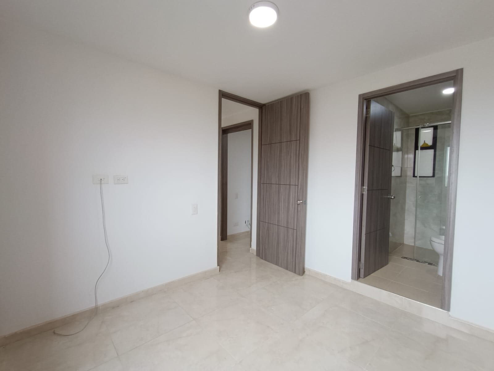 ARRIENDO APARTAMENTO EN CR ARRAYANES - PARQUE NATURA