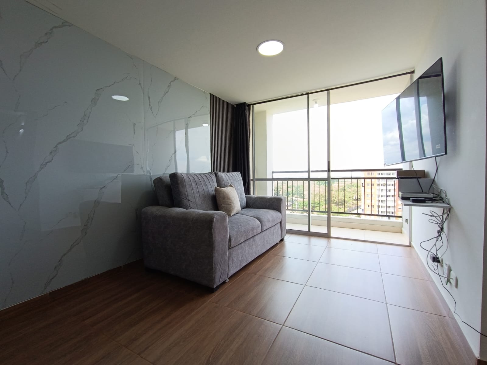 ARRIENDO APARTAMENTO AMOBLADO EN CACHIPAY - CALI