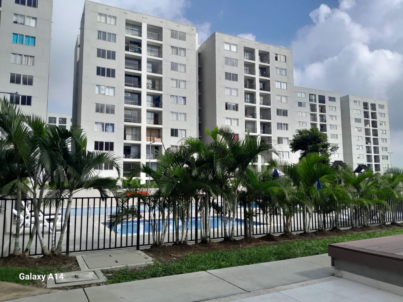 VENDO APARTAMENTO AL SUR DE CALI BARRIO BOCHALEMA