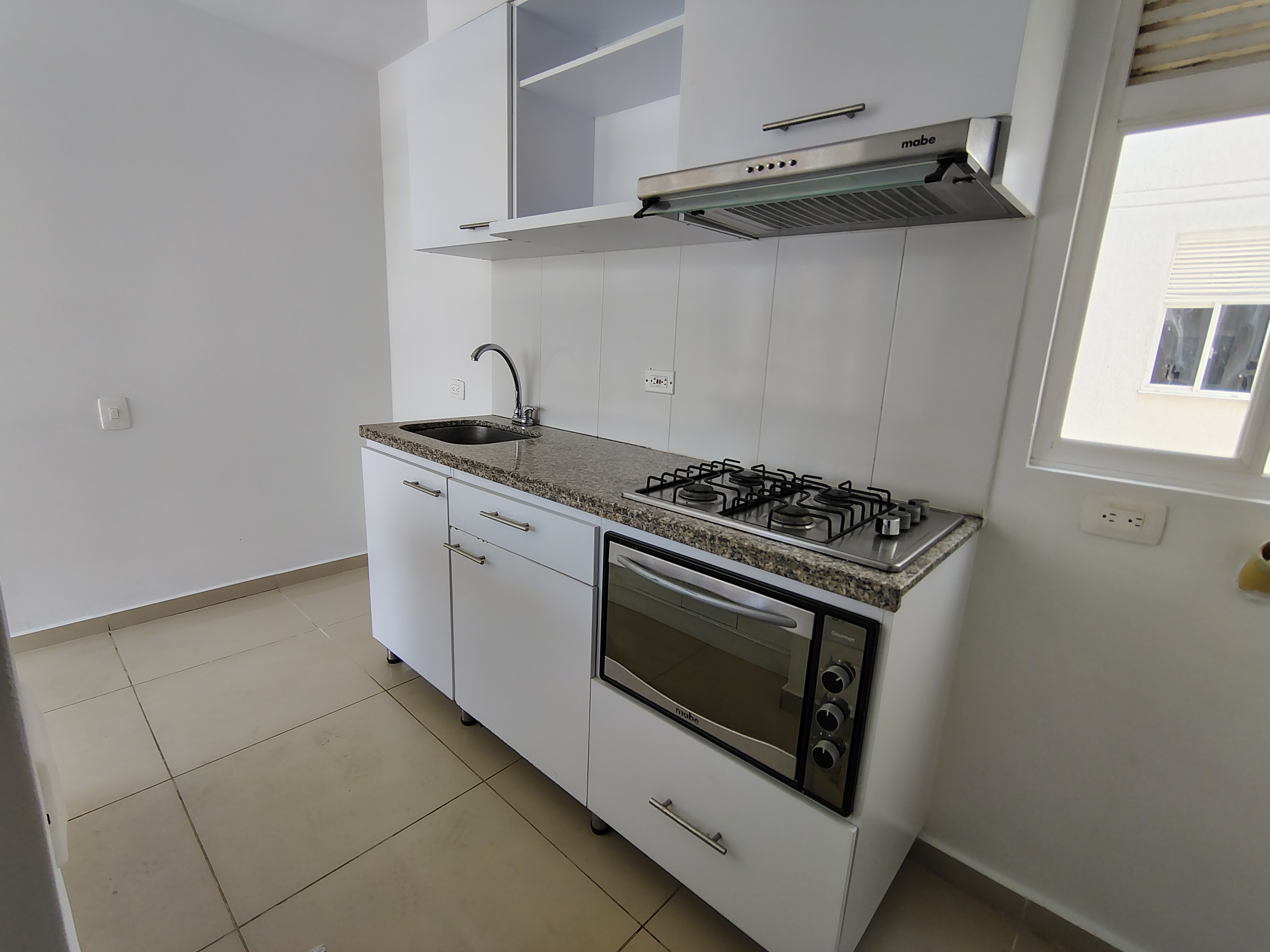 ARRIENDO APARTAMENTO AL SUR DE CALI BARRIO CIUDAD MELÉNDEZ