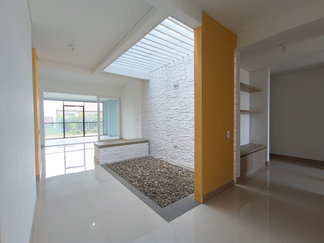 CASA PARA ARRIENDO Y PARA ESTRENAR EN LA HACIENDA EL CASTILLO