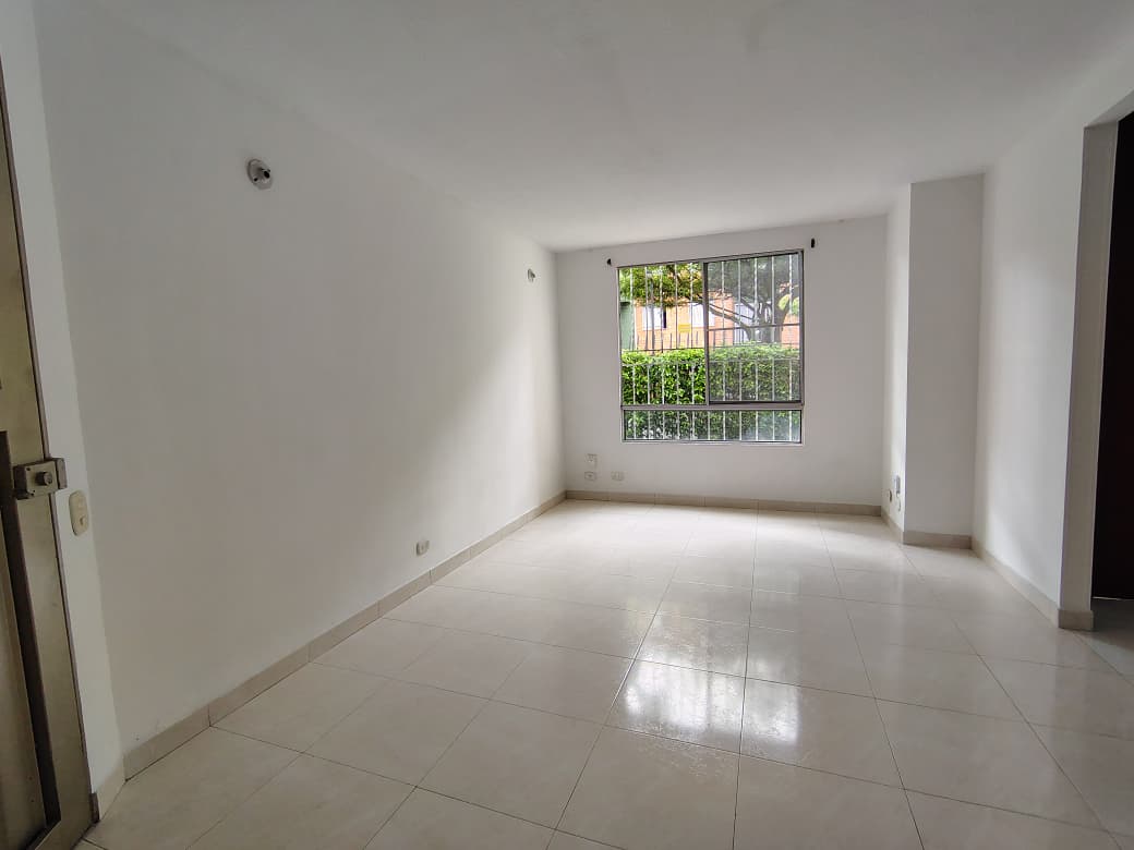 ARRIENDO APARTAMENTO EN VALLE DEL LILI -CALI