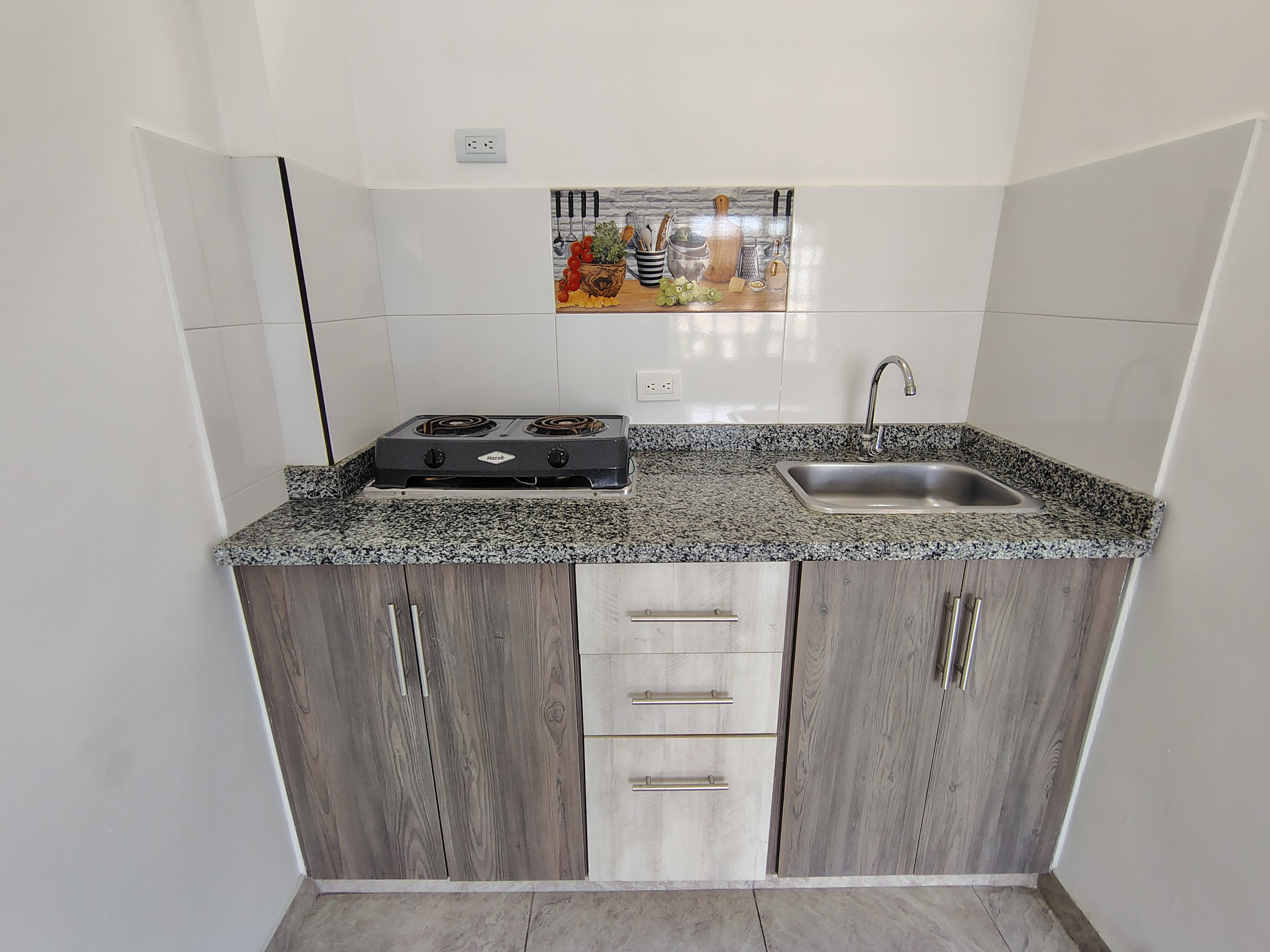 ARRIENDO APARTAESTUDIO  EN EL BARRO OLIMPICO 204