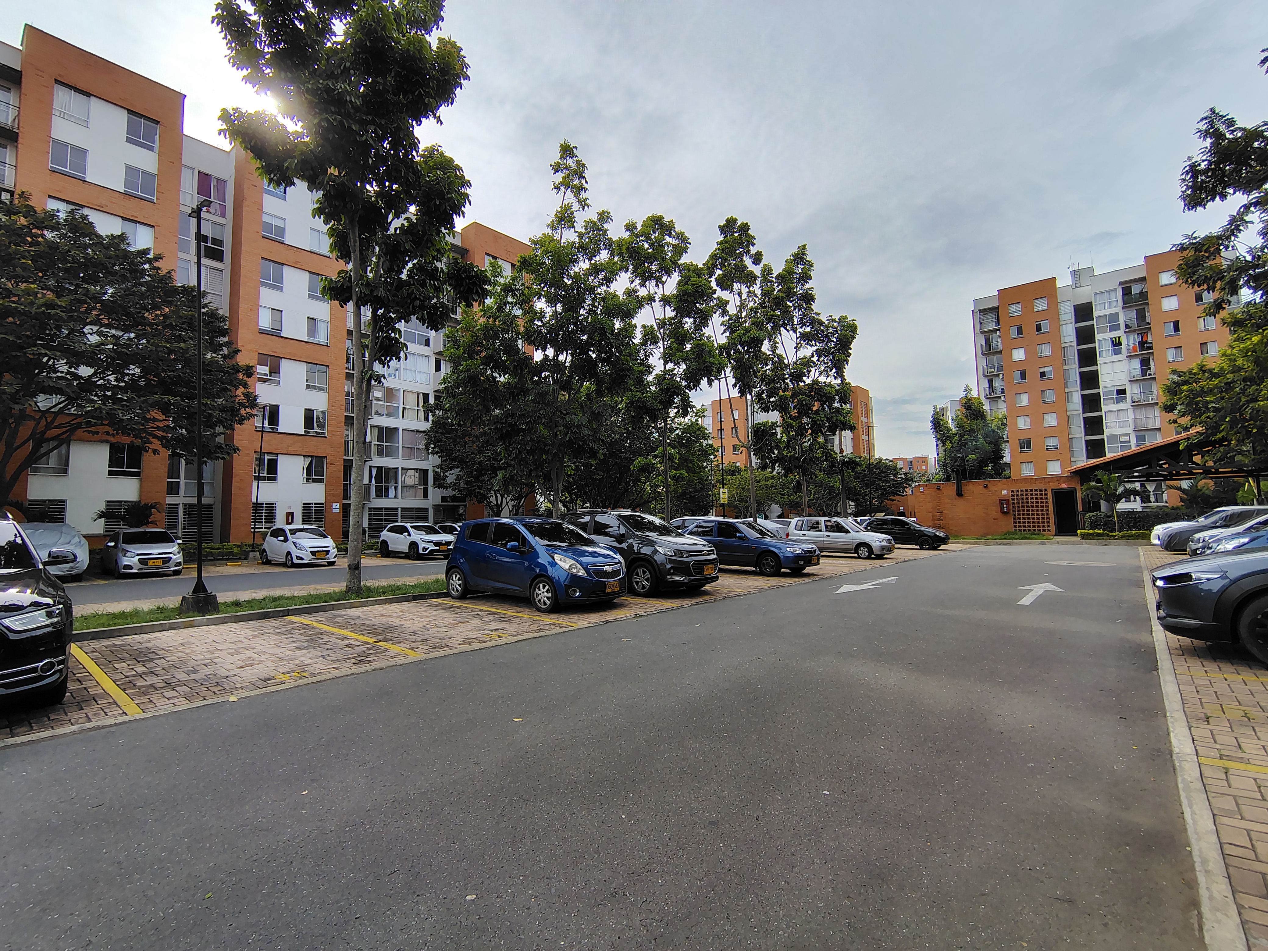 APARTAMENTO EN ARRIENDO Y VENTA   CIUDAD MELÉNDEZ, CALI