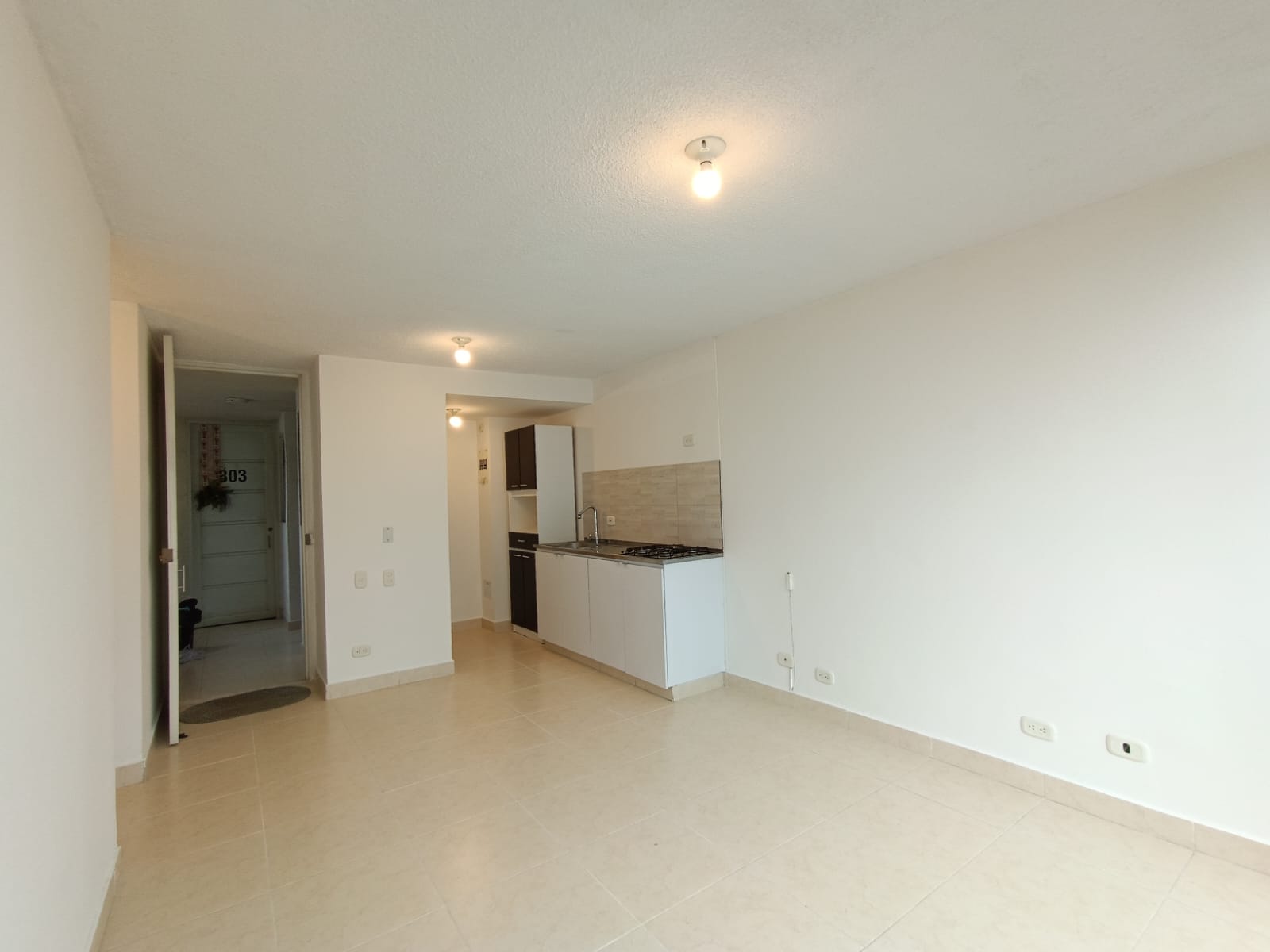 APARTAMENTO ARRIENDO EN LA UNIDAD BARCHARA-CIUDAD GUABINAS