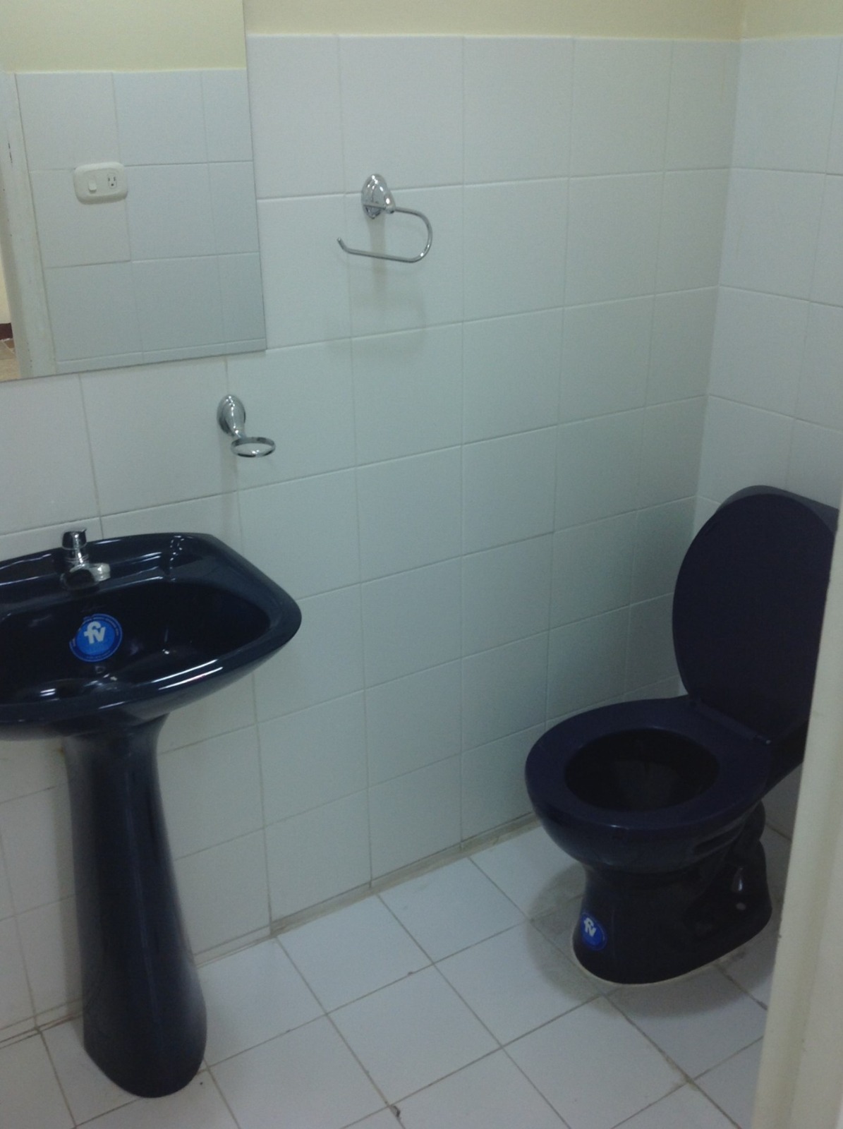 ARRIENDO LOCAL COMERCIAL AL SUR DE CALI BARRIO EL CEDRO