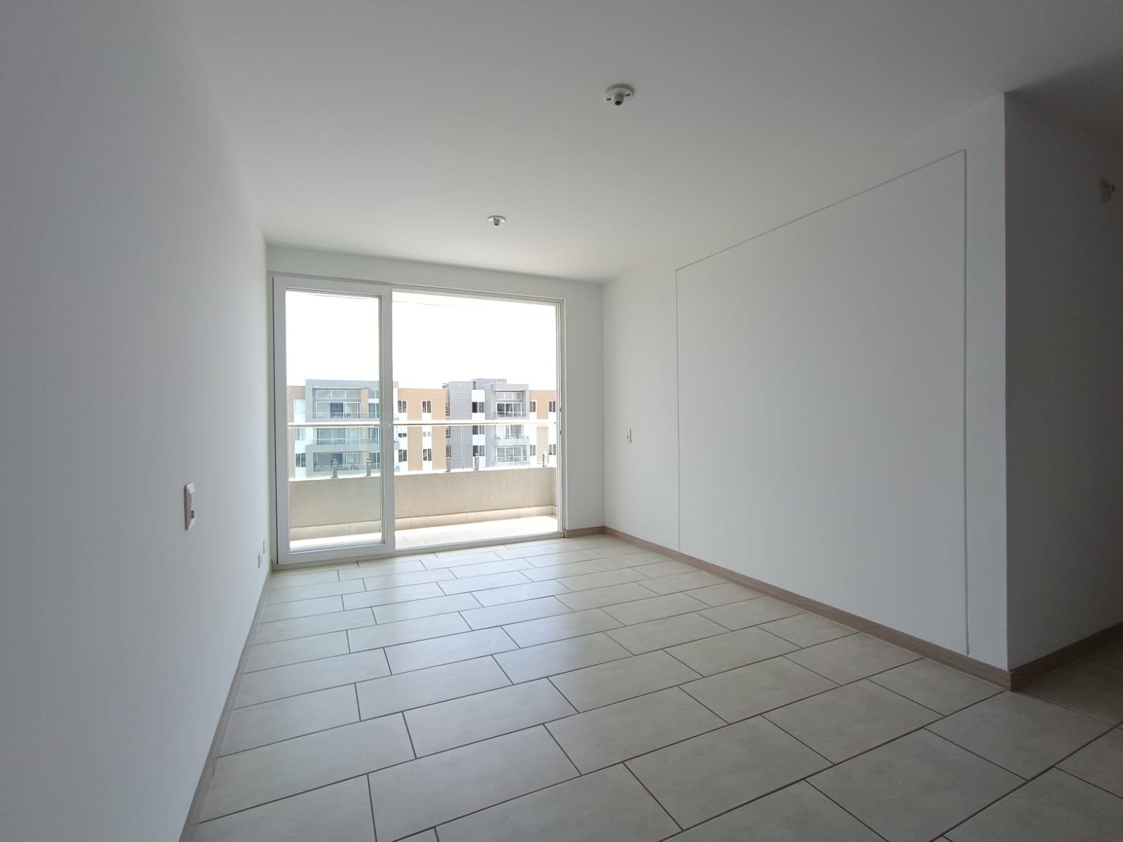 VENDO APARTAMENTO EN PISO 6 - BOSQUES DE BOCHALEMA