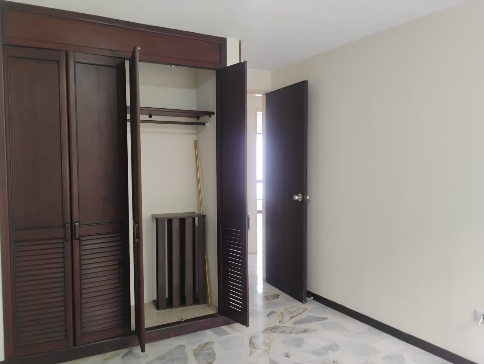 ARRENDO APARTAMENTO AL NORTE DE CALI EDI PRADOS DEL NORTE