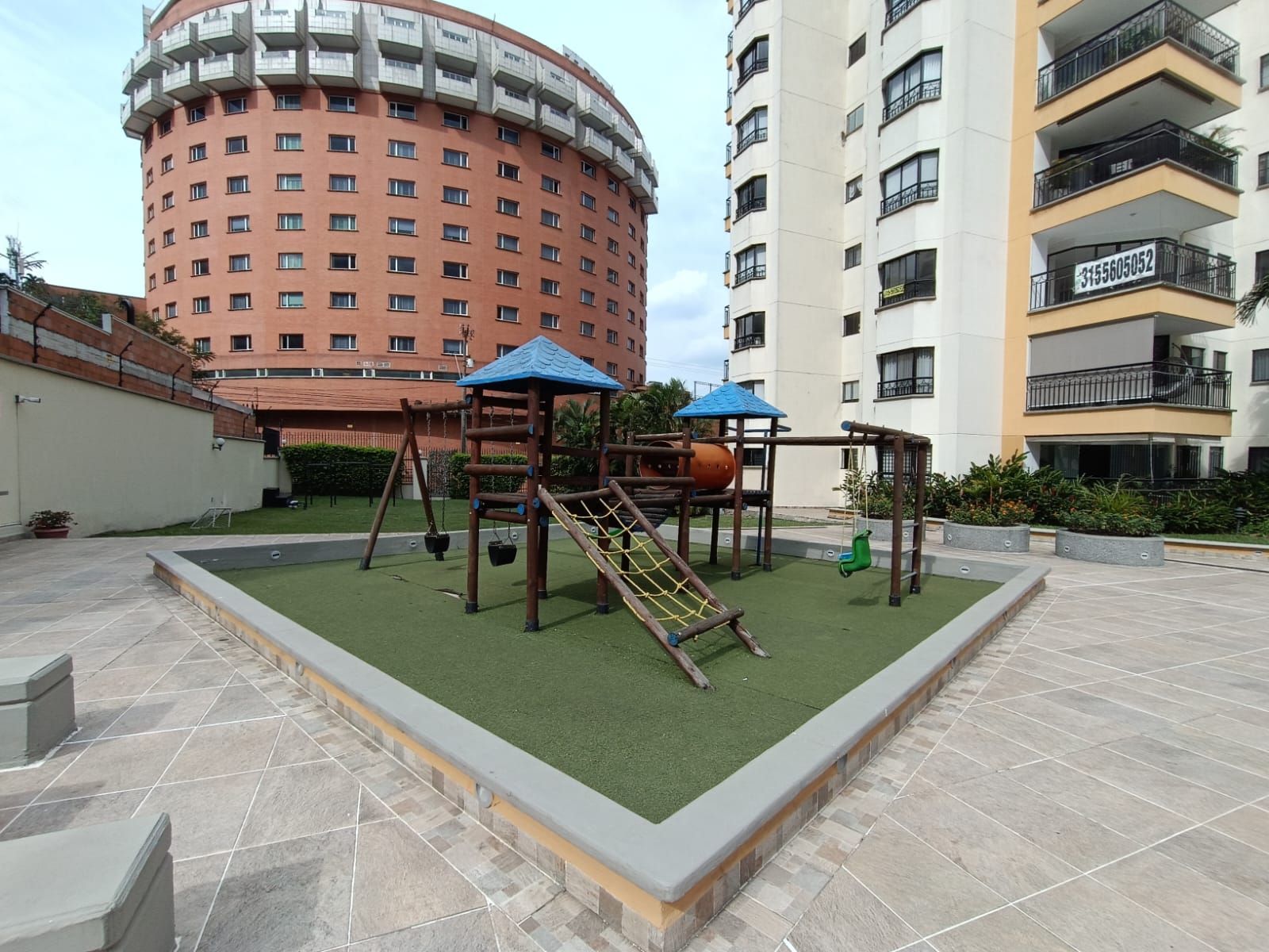 ARRIENDO APARTAMENTO AL NORTE DE CALI - EDIFICIO CARBONERO