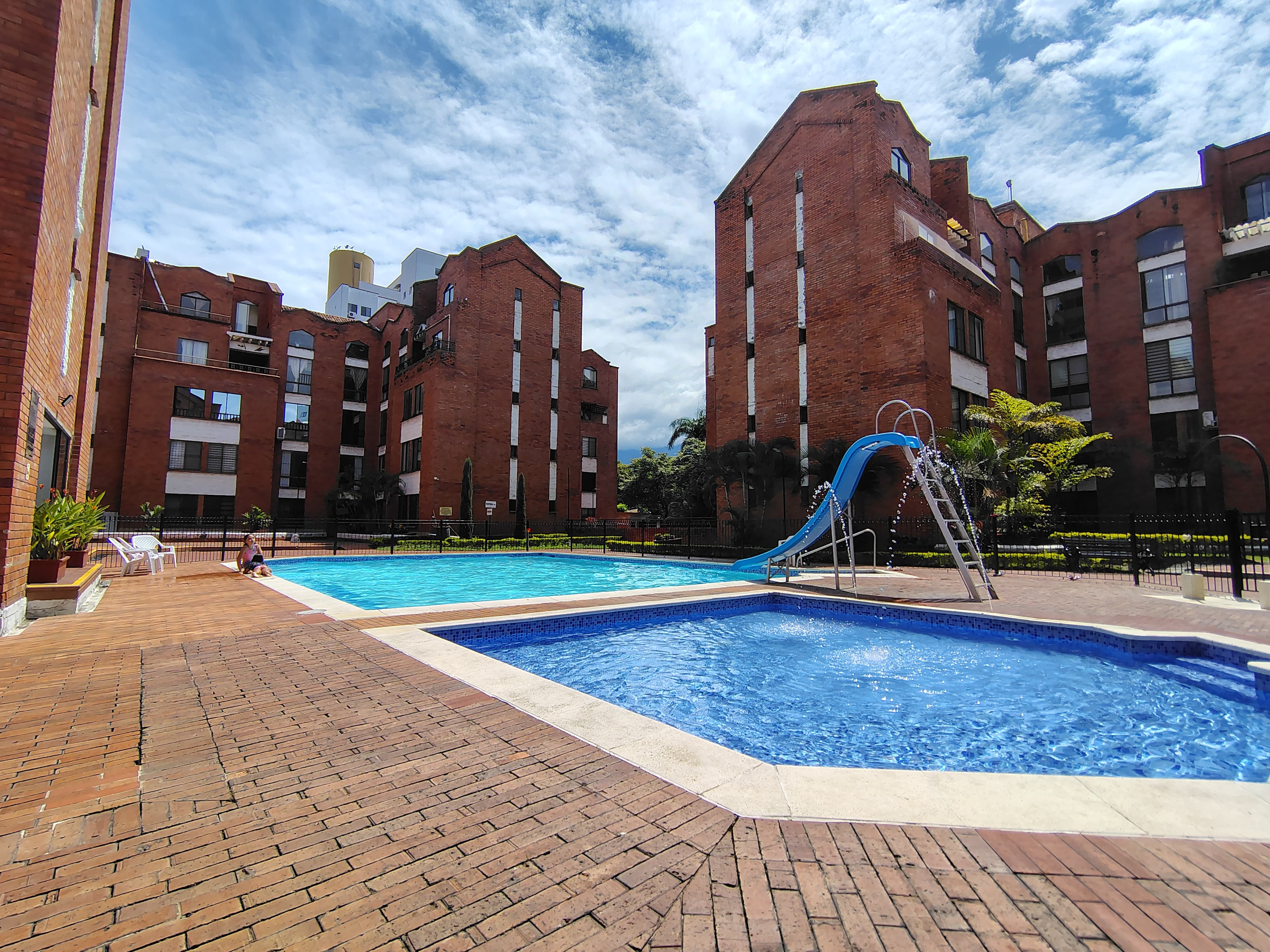 Vendo Penthouse Duplex en Tequendama
