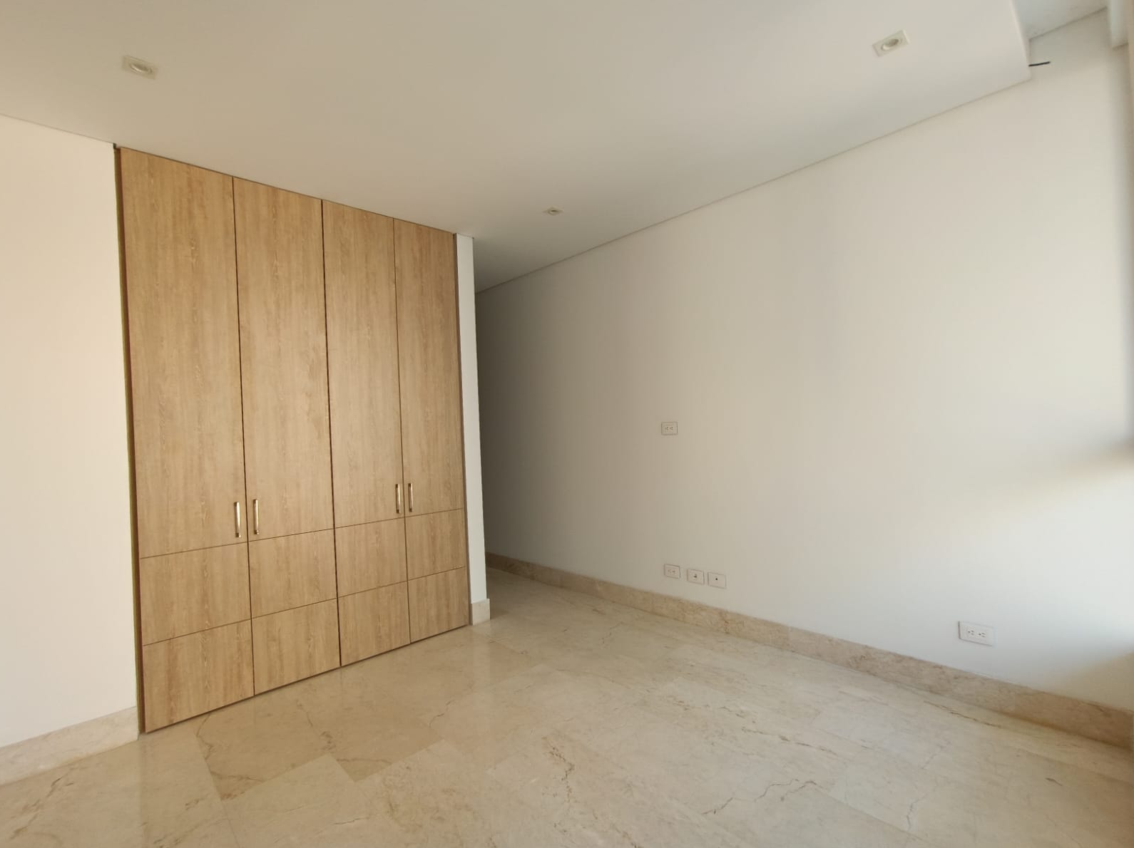 ARRIENDO APARTAMENTO EN SAINT-PATRICK TOWERS, NORMANDIA -CALI