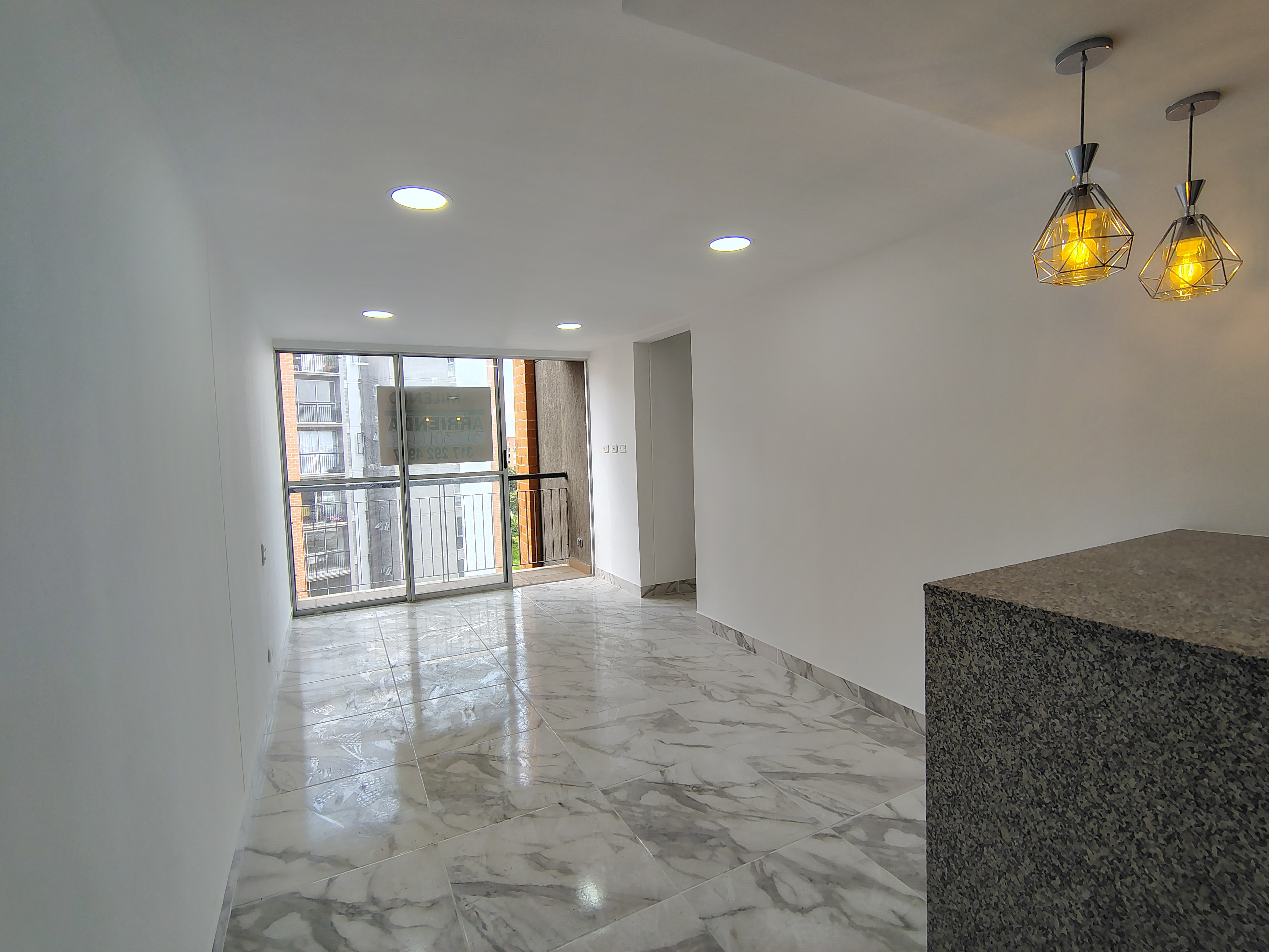 ARRIENDO APARTAMENTO  EN CIUDADELA MELENDEZ  CR CUARZO 1003