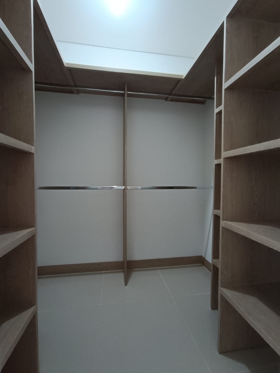 CASA PARA ARRIENDO Y PARA ESTRENAR EN LA HACIENDA EL CASTILLO