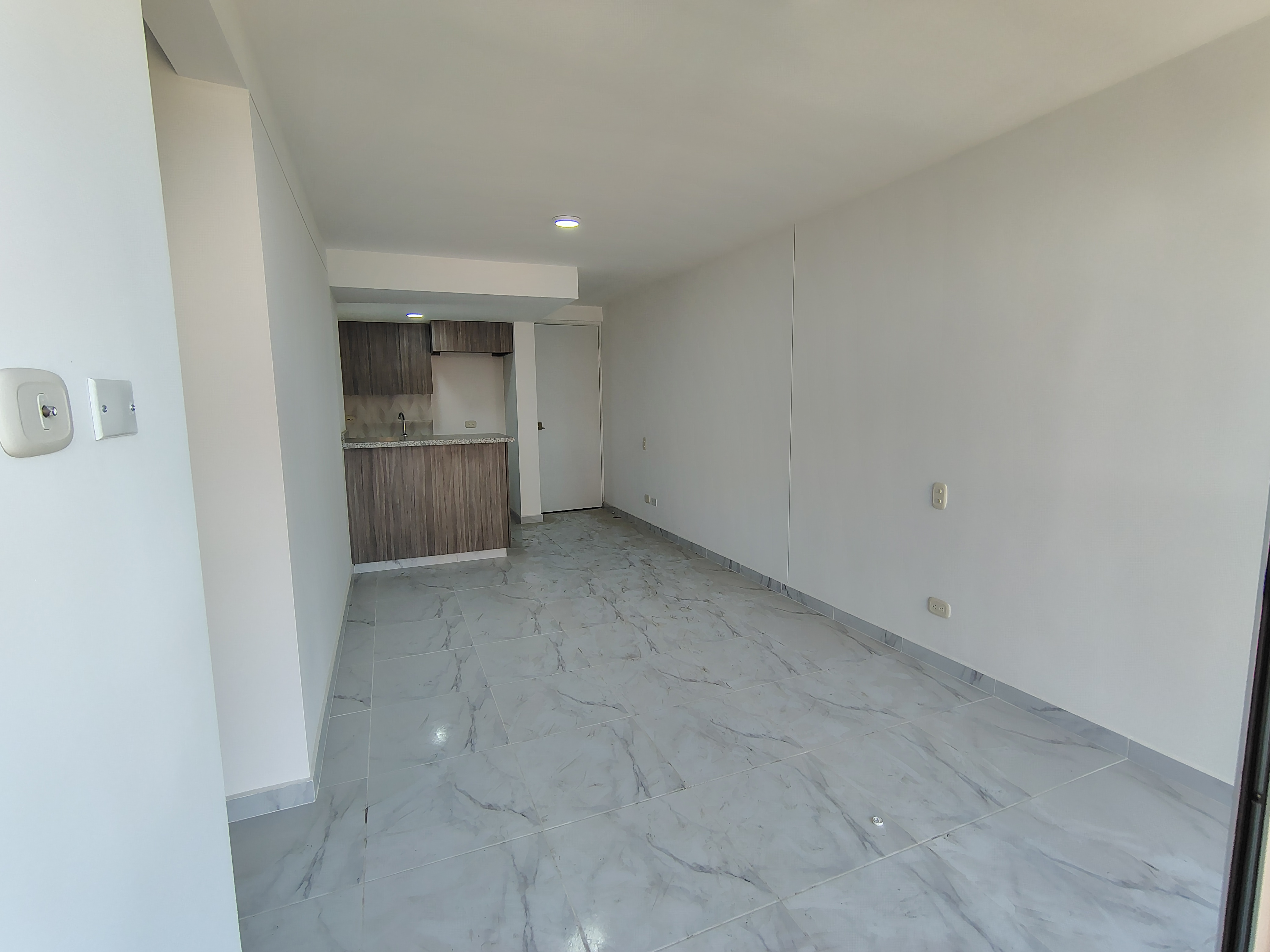 ARRIENDO APARTAMENTO  EN CIUDADELA MELENDEZ  CR CUARZO APTO 907