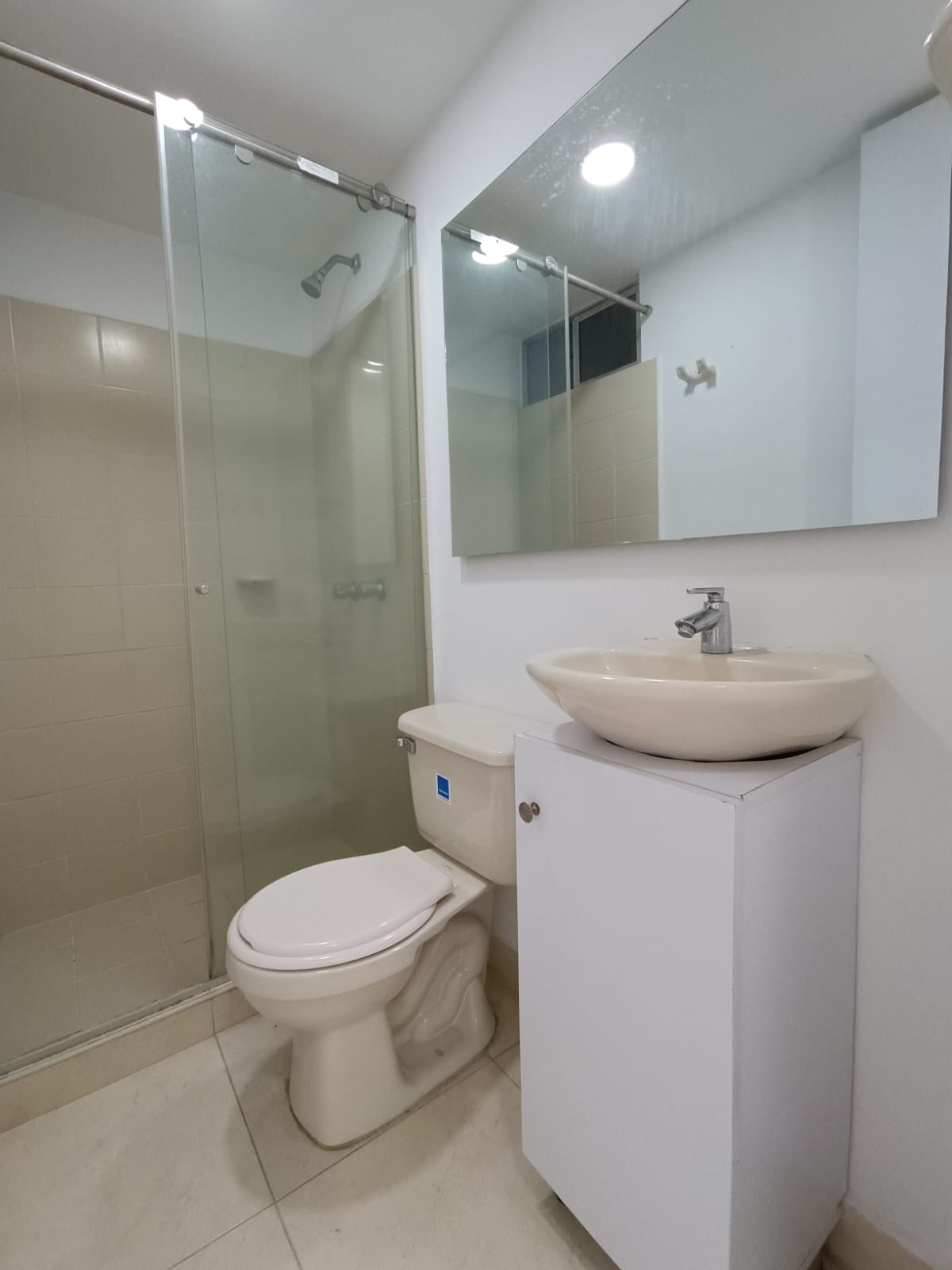 ARRIENDO APARTAMENTO EN CIUDAD GUABINAS - CR SALENTO