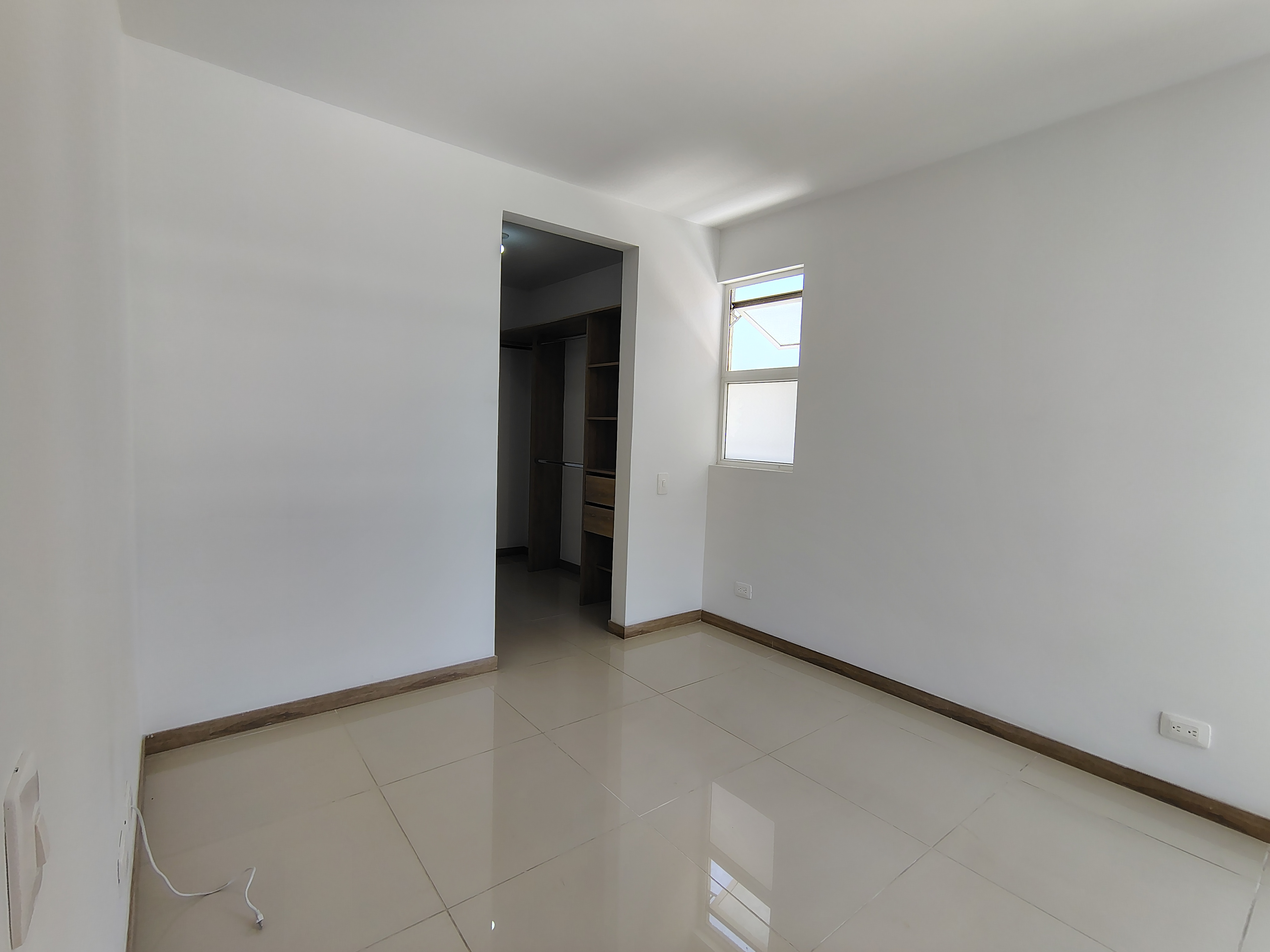 ARRIENDO APARTAMENTO AL SUR DE CALI BARRIO CIUDAD MELÉNDEZ