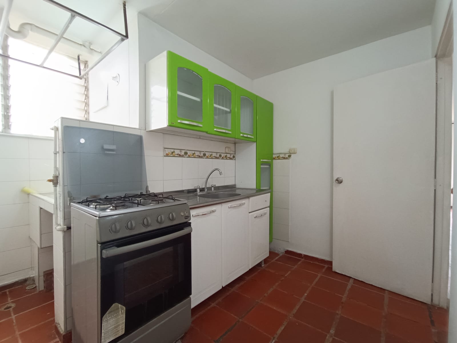 ARRIENDO APARTAMENTO AL SUR DE CALI - CR CARACOLIES