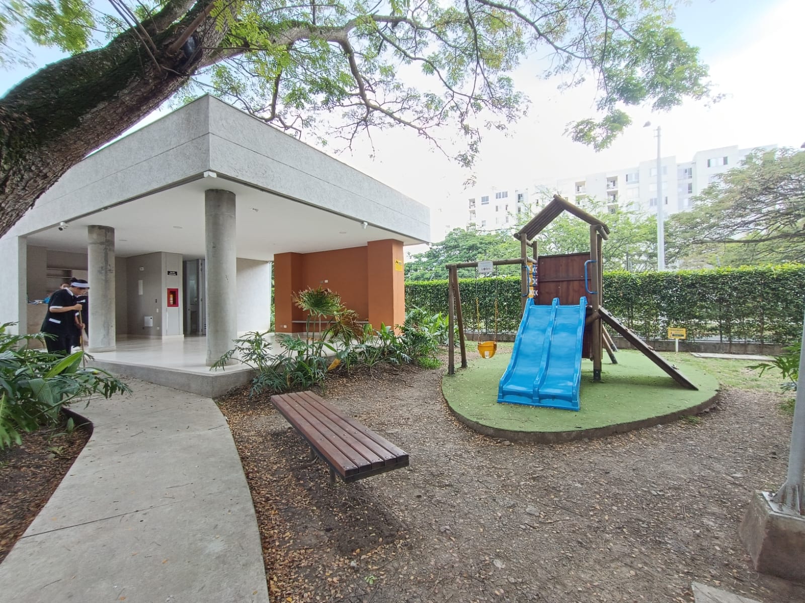 APARTAMENTO PARA ARRIENDO EN CIUDAD GUABINAS CR PAMPLONA