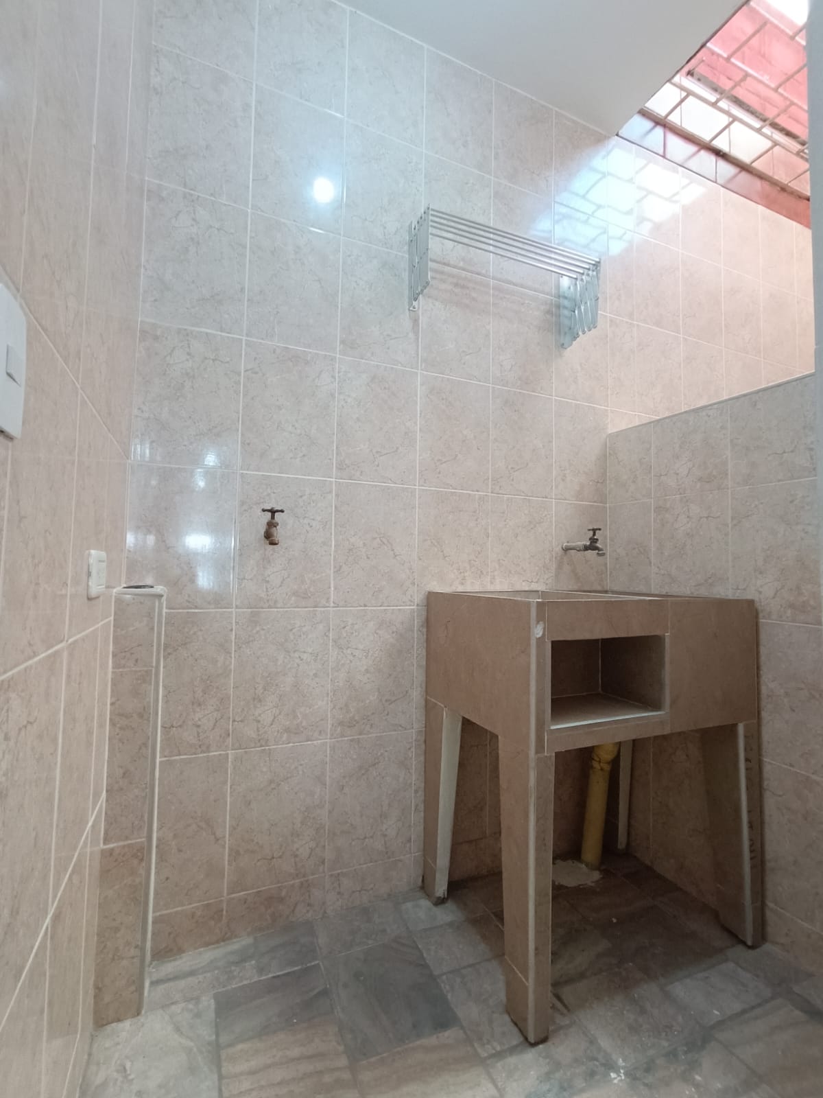 APARTAMENTO EN ARRIENDO AL SUR ORIENTE DE CALI - VILLA DEL SUR 3 PISO