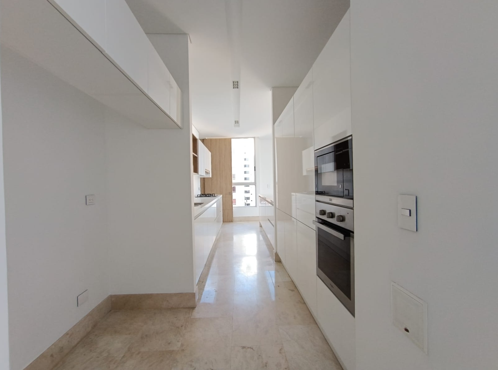 ARRIENDO APARTAMENTO EN SAINT-PATRICK TOWERS, NORMANDIA -CALI